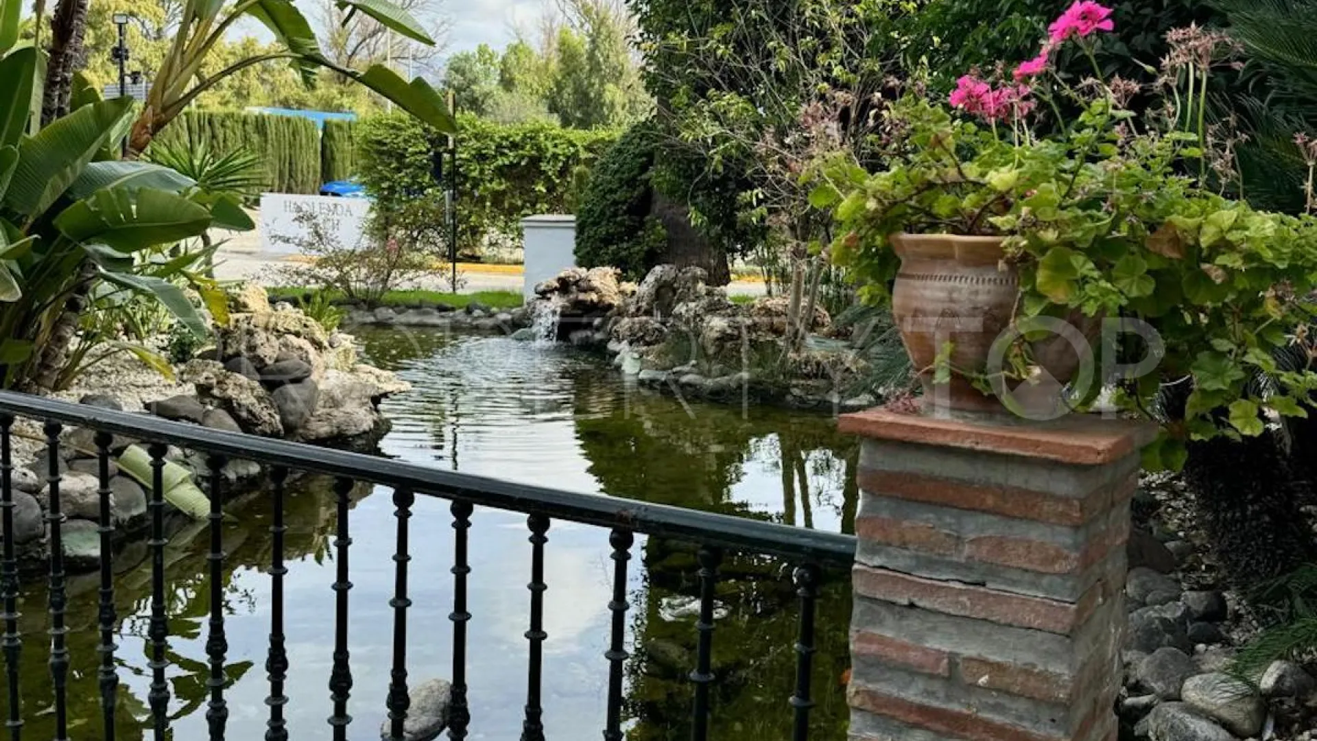 Apartment for sale in Hacienda Beach