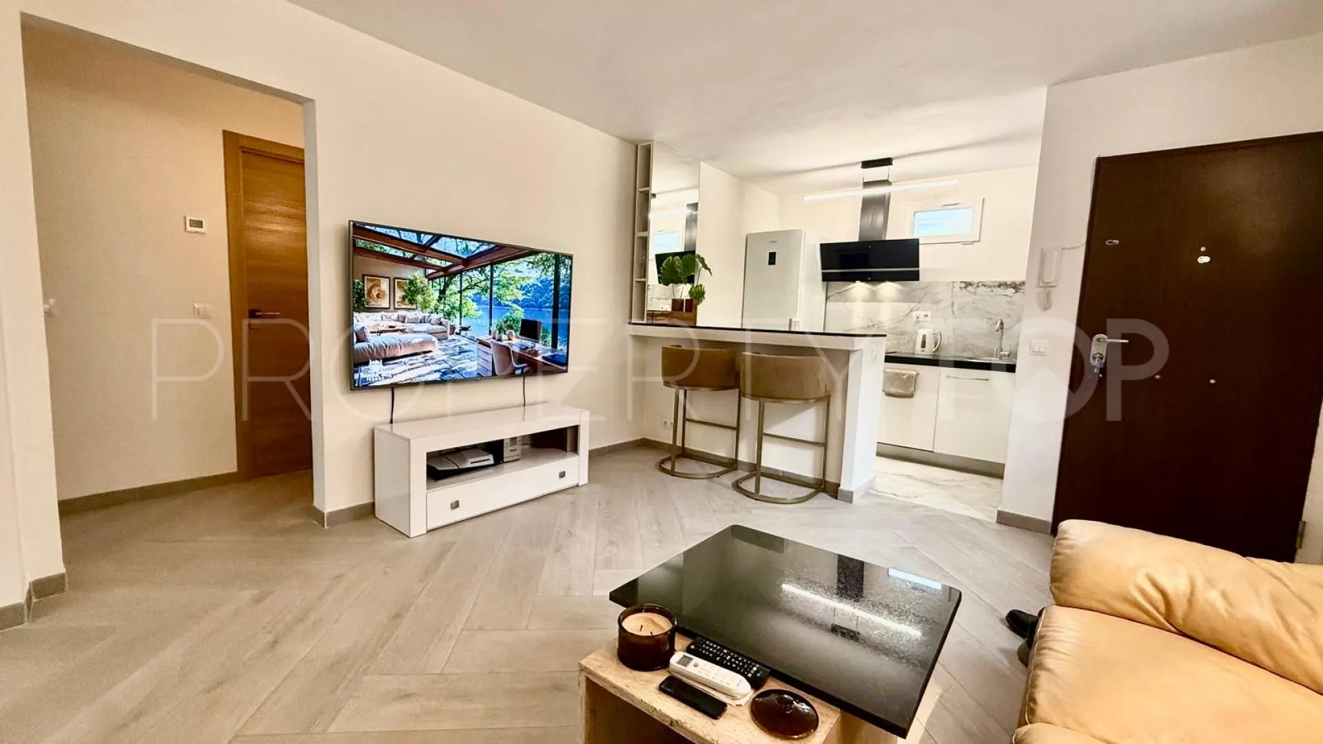 Apartment for sale in Hacienda Beach