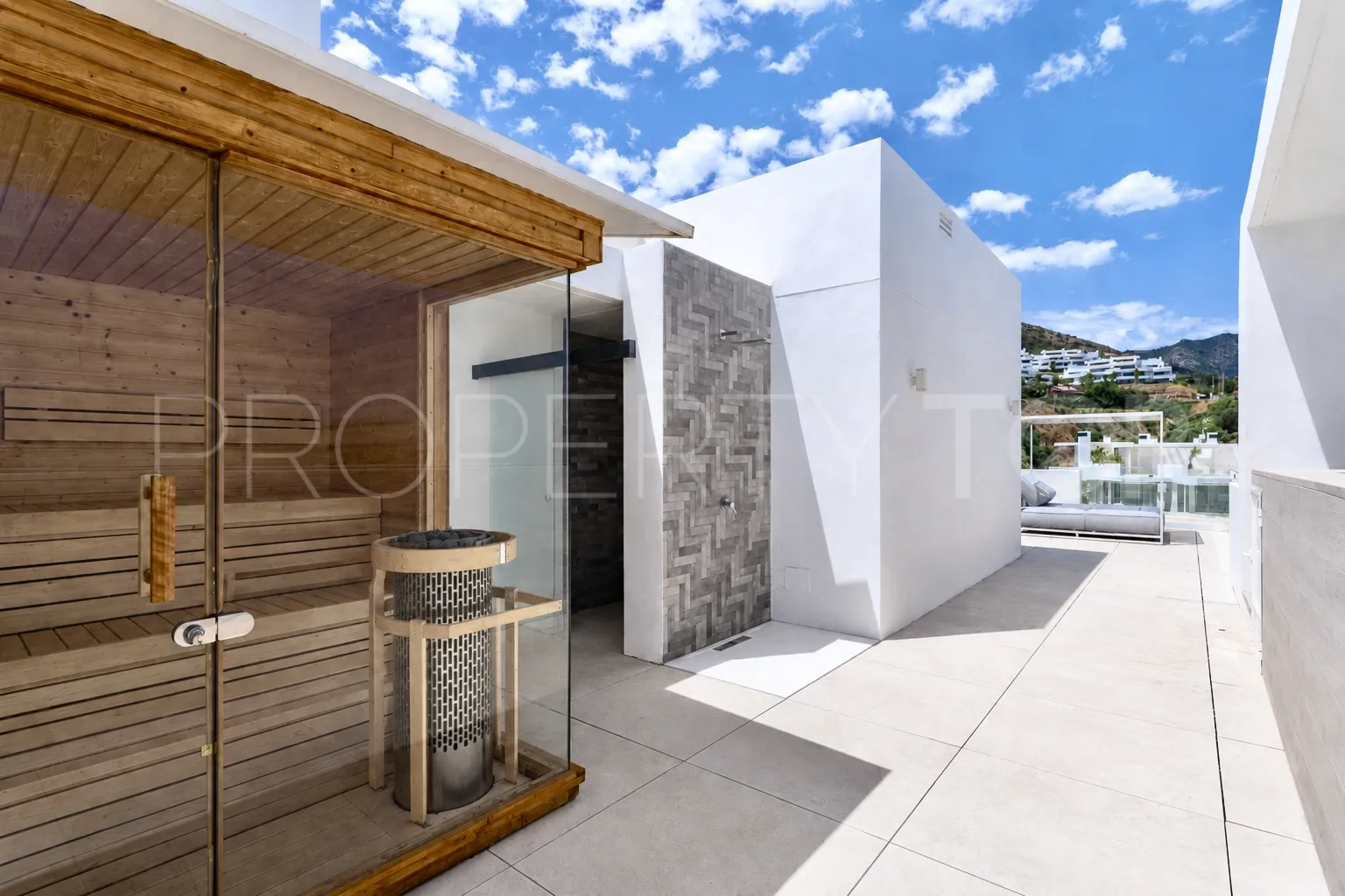 Palo Alto, atico duplex en venta con 3 dormitorios