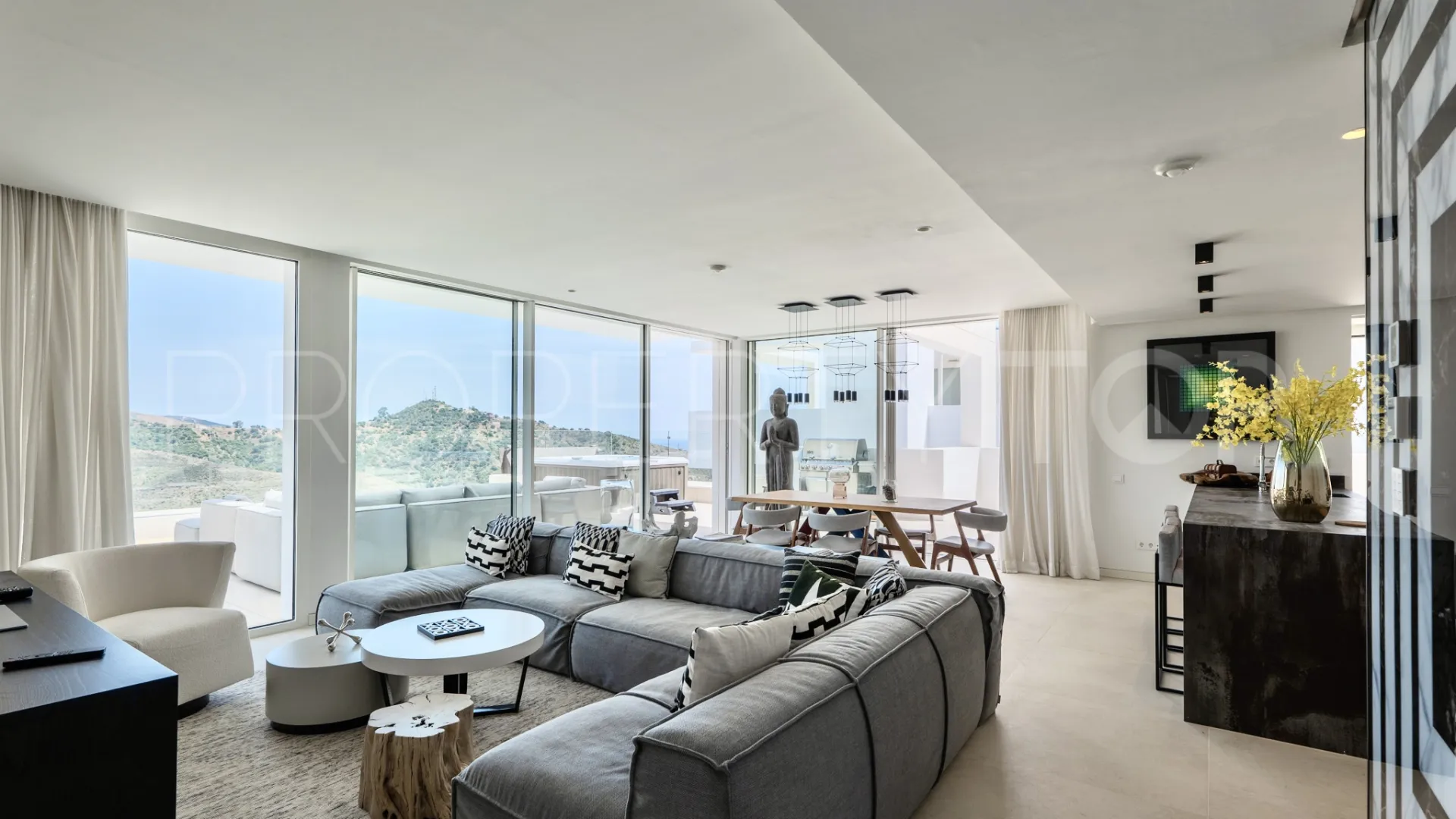 Palo Alto, atico duplex en venta con 3 dormitorios