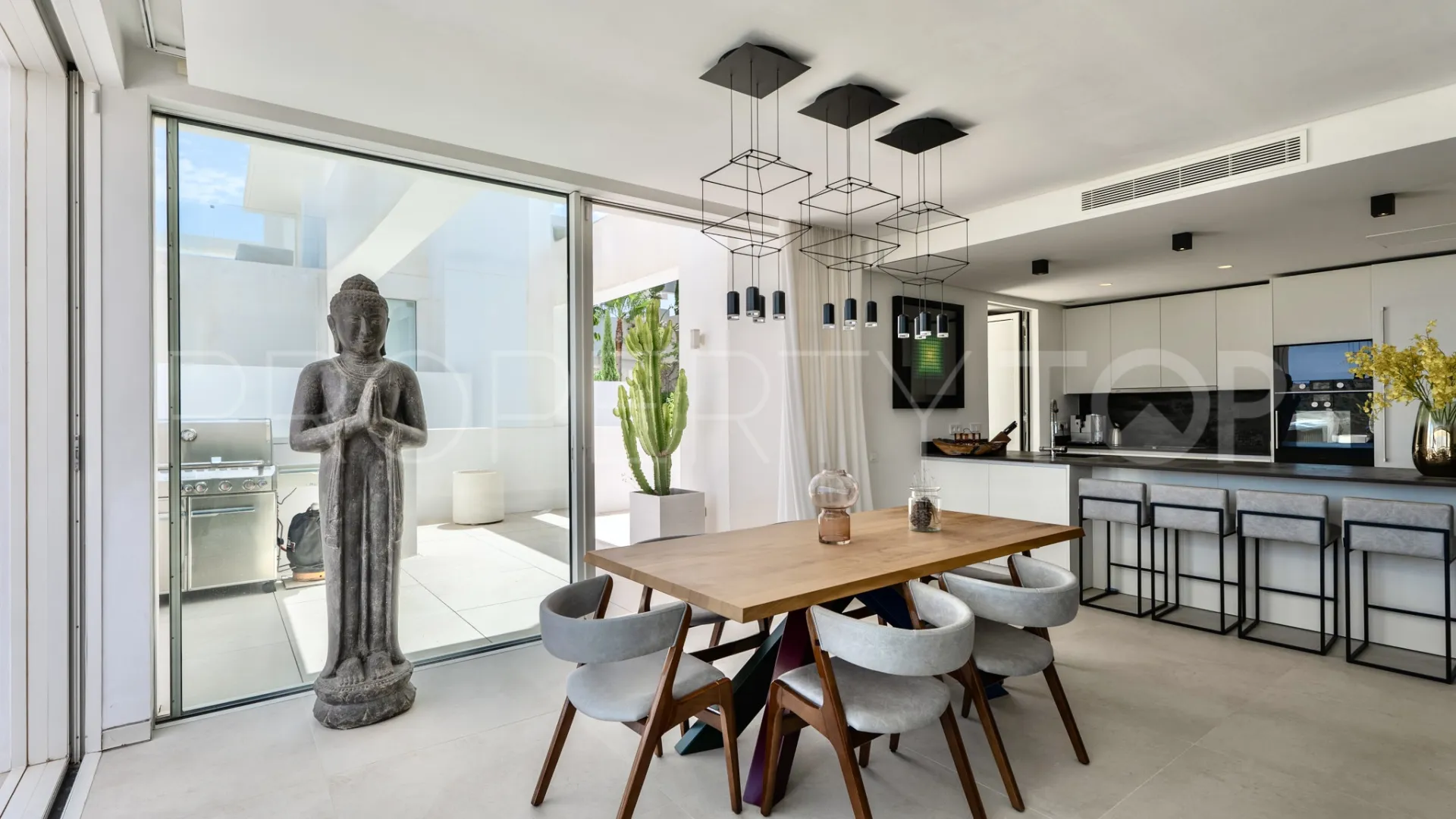 Palo Alto, atico duplex en venta con 3 dormitorios