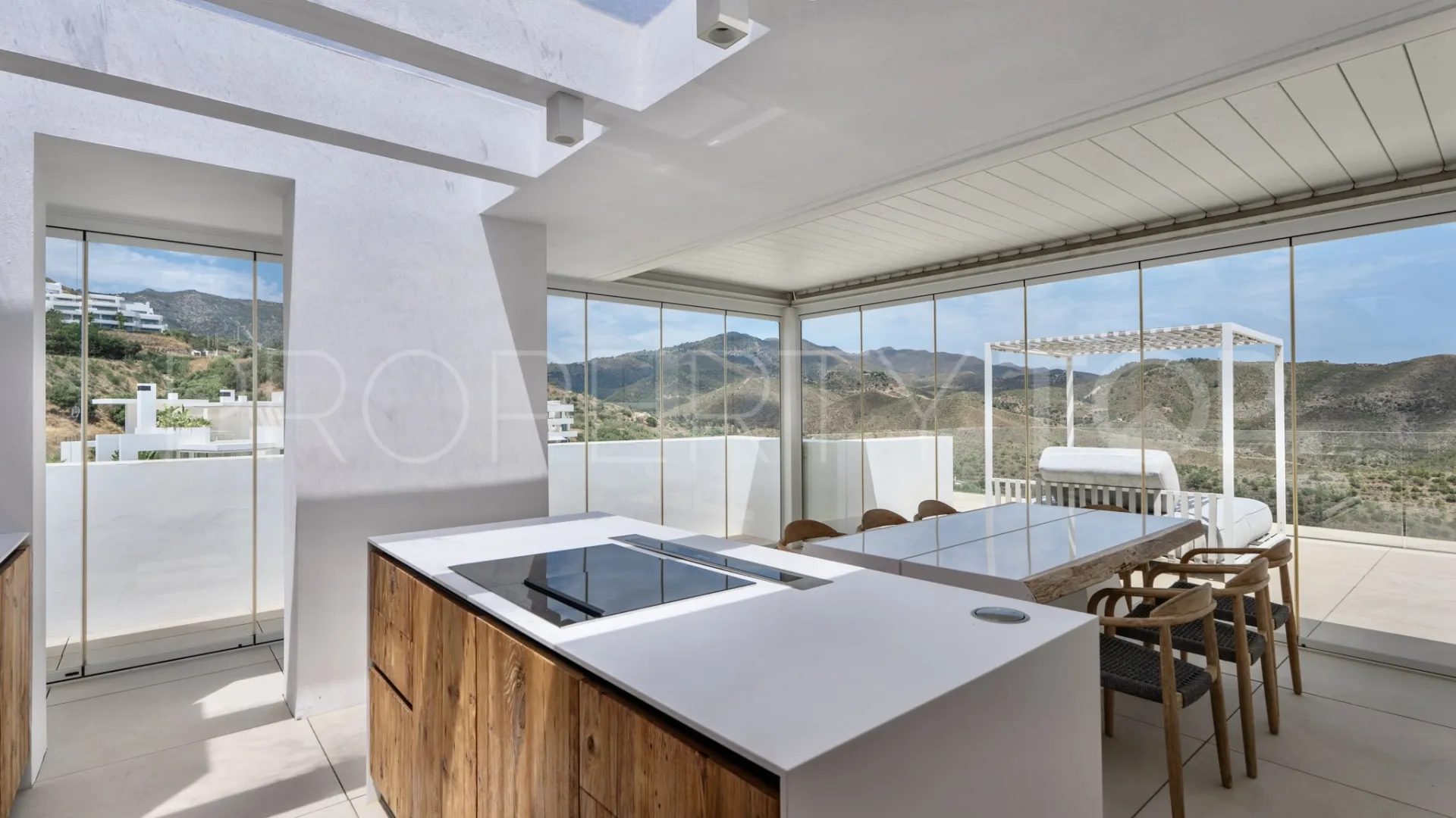 Palo Alto, atico duplex en venta con 3 dormitorios