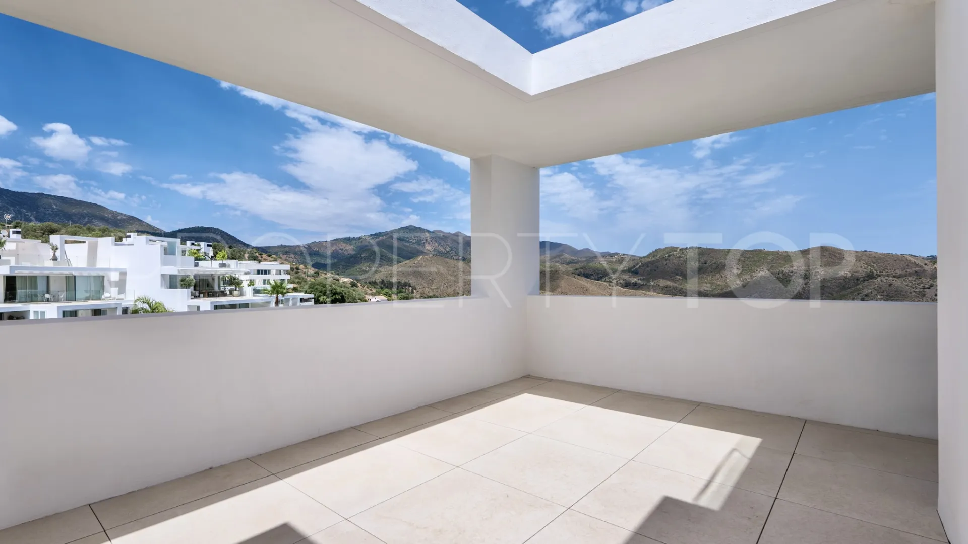 Palo Alto, atico duplex en venta con 3 dormitorios