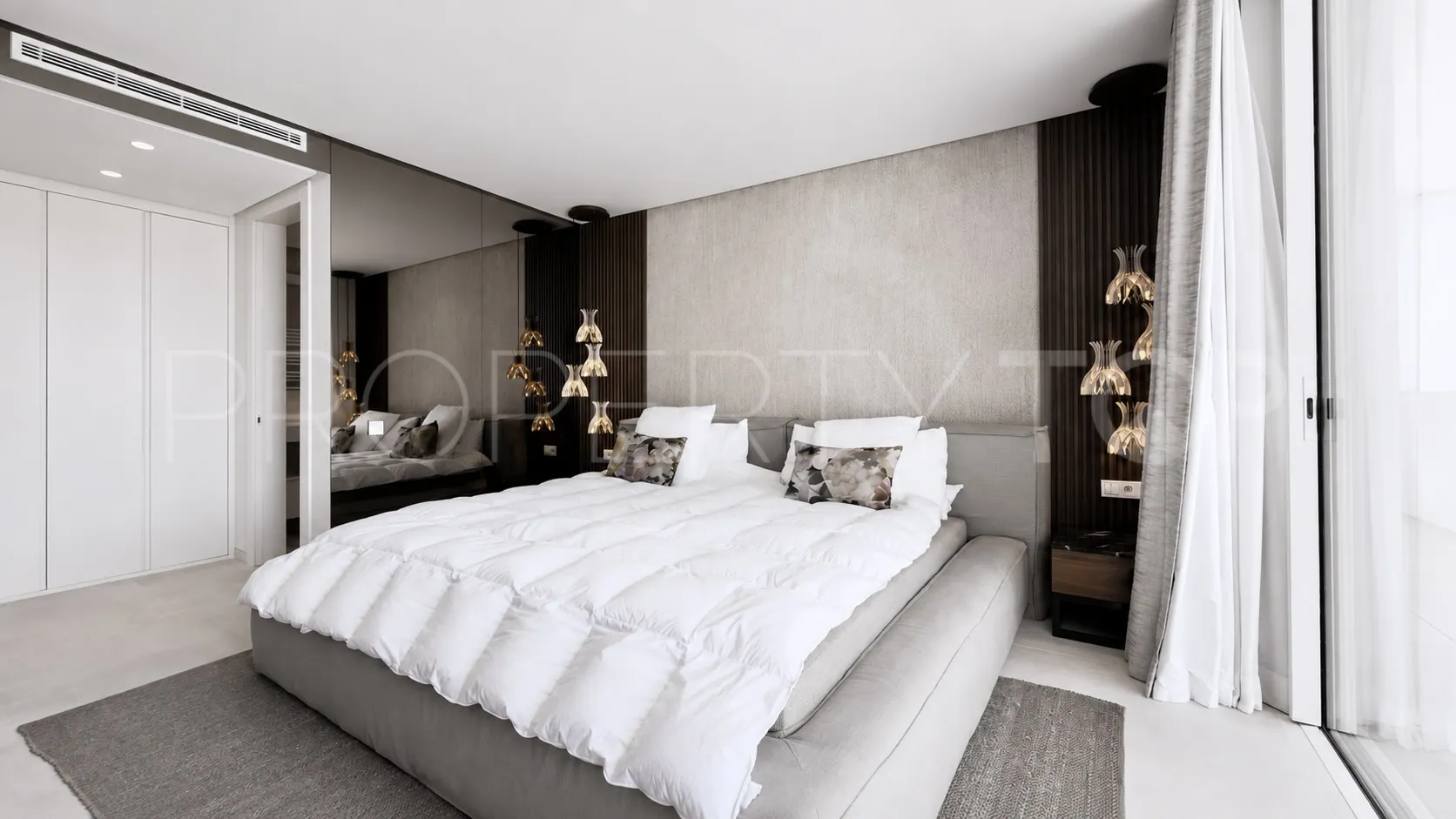 Palo Alto, atico duplex en venta con 3 dormitorios