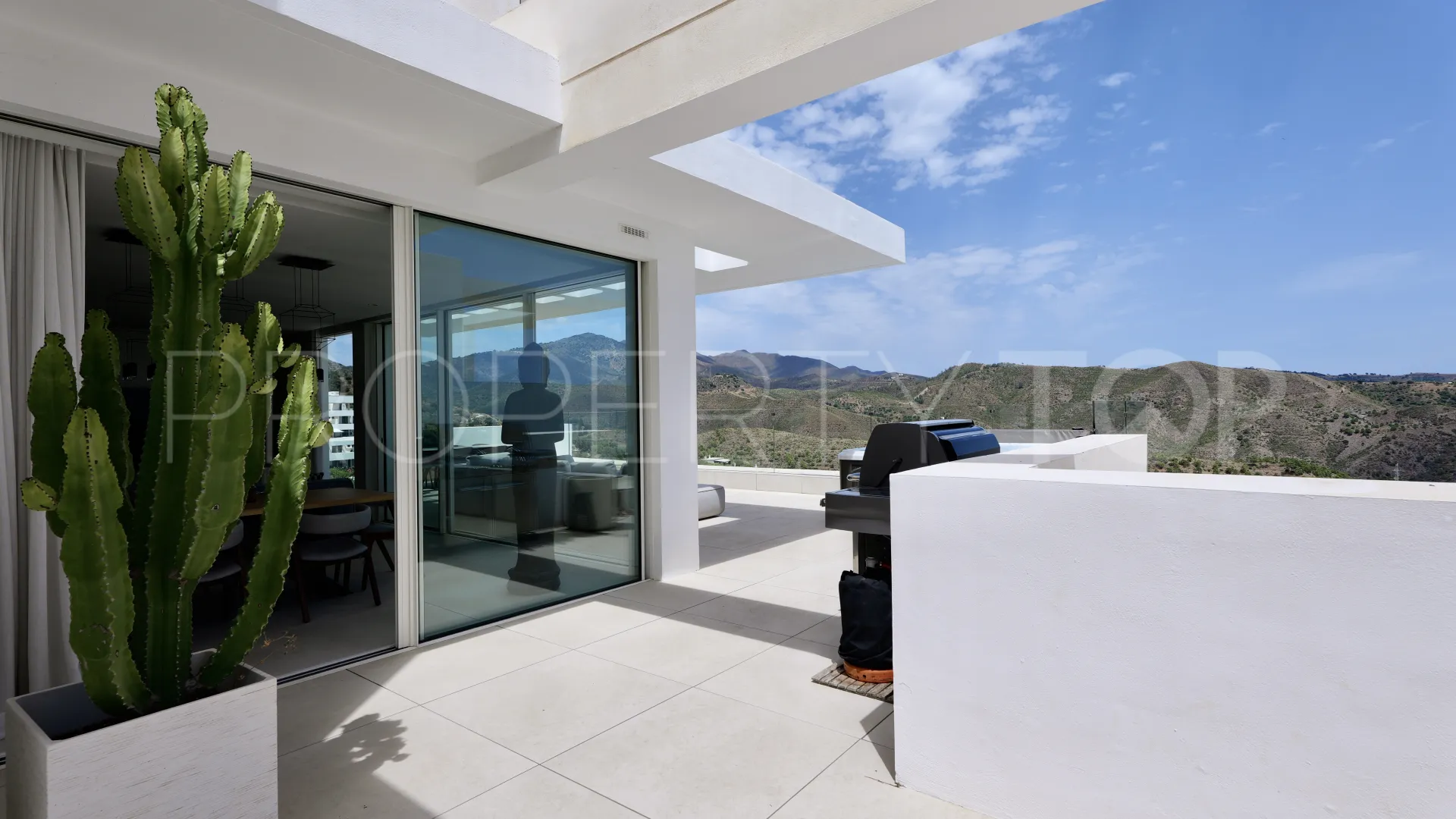 Palo Alto, atico duplex en venta con 3 dormitorios