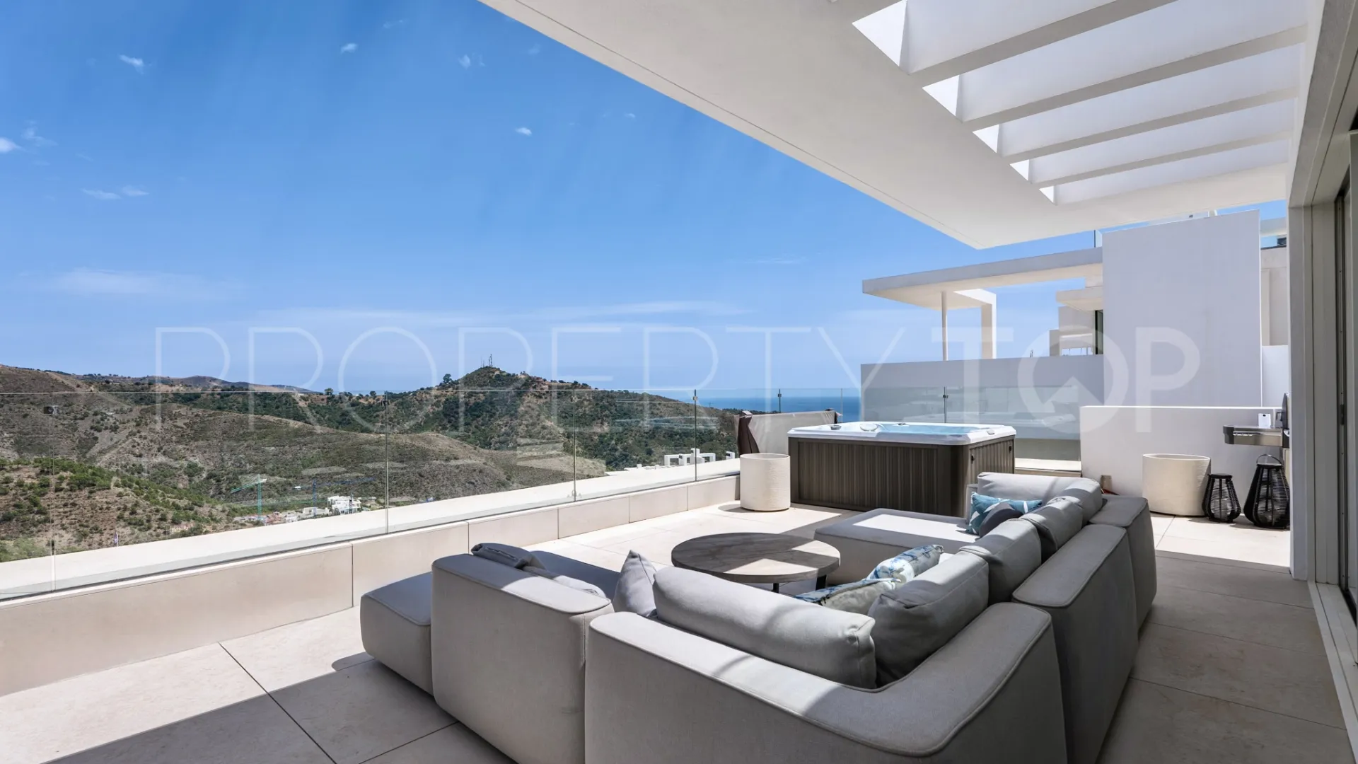 Palo Alto, atico duplex en venta con 3 dormitorios