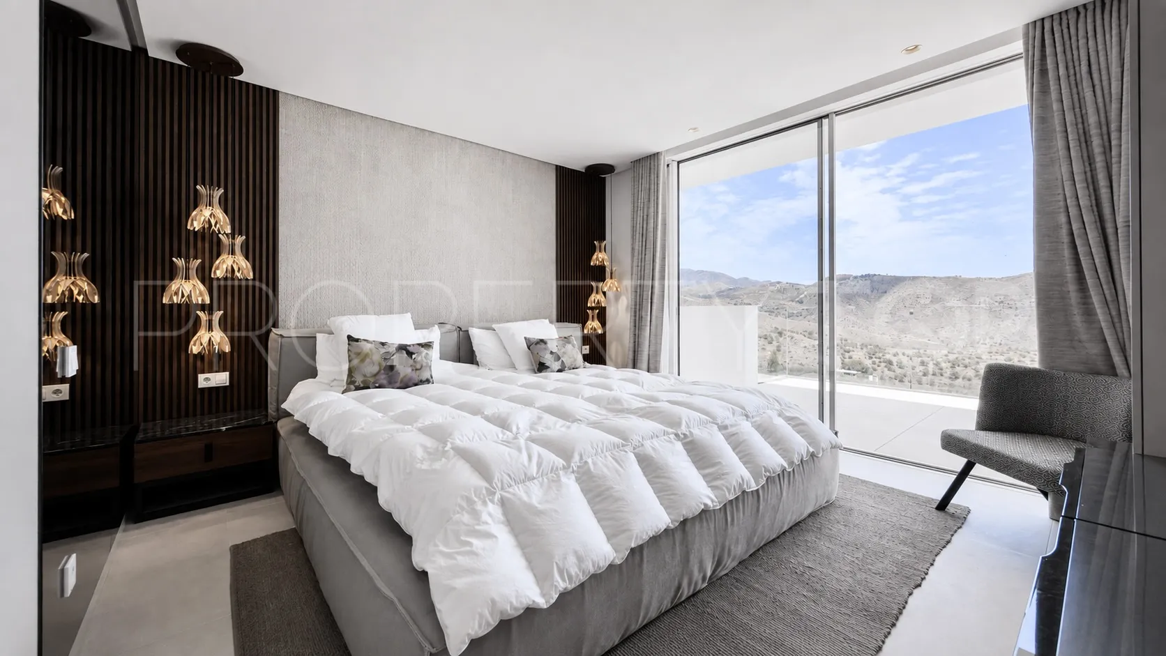 Palo Alto, atico duplex en venta con 3 dormitorios