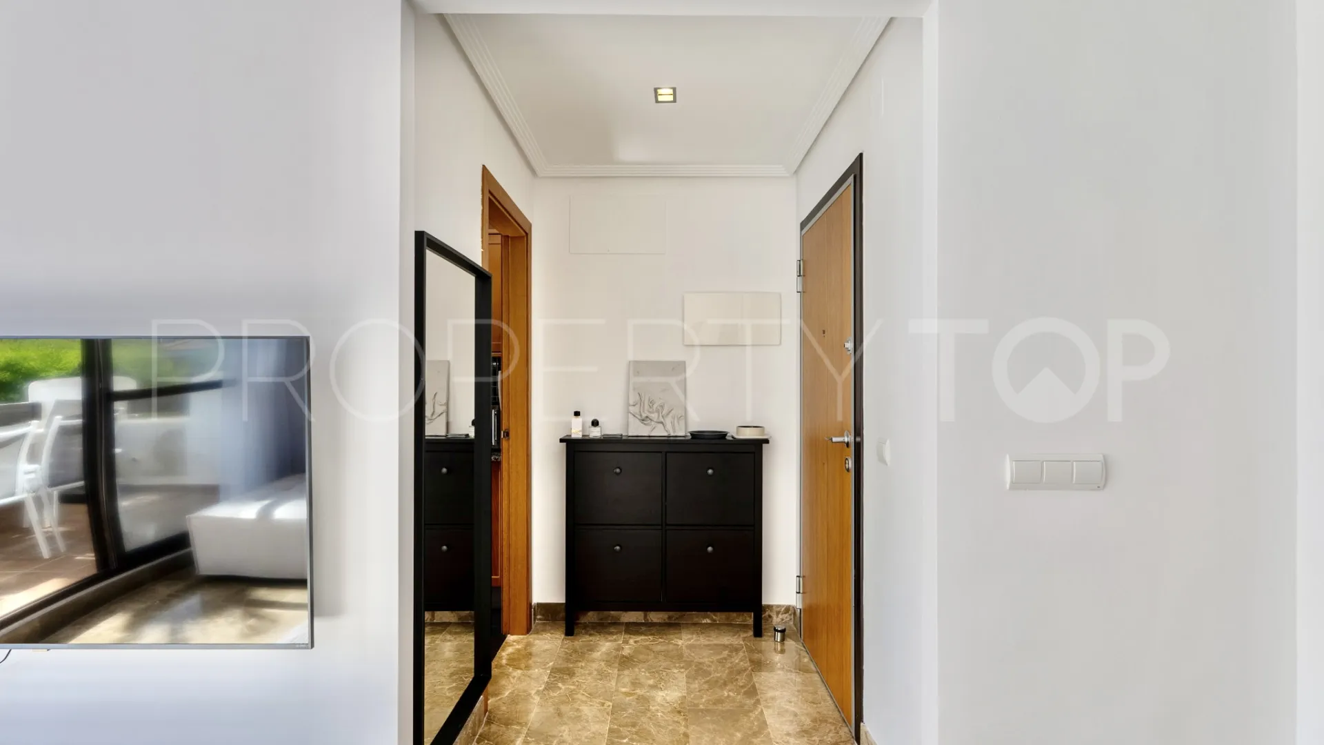 Apartment for sale in Selwo with 2 bedrooms