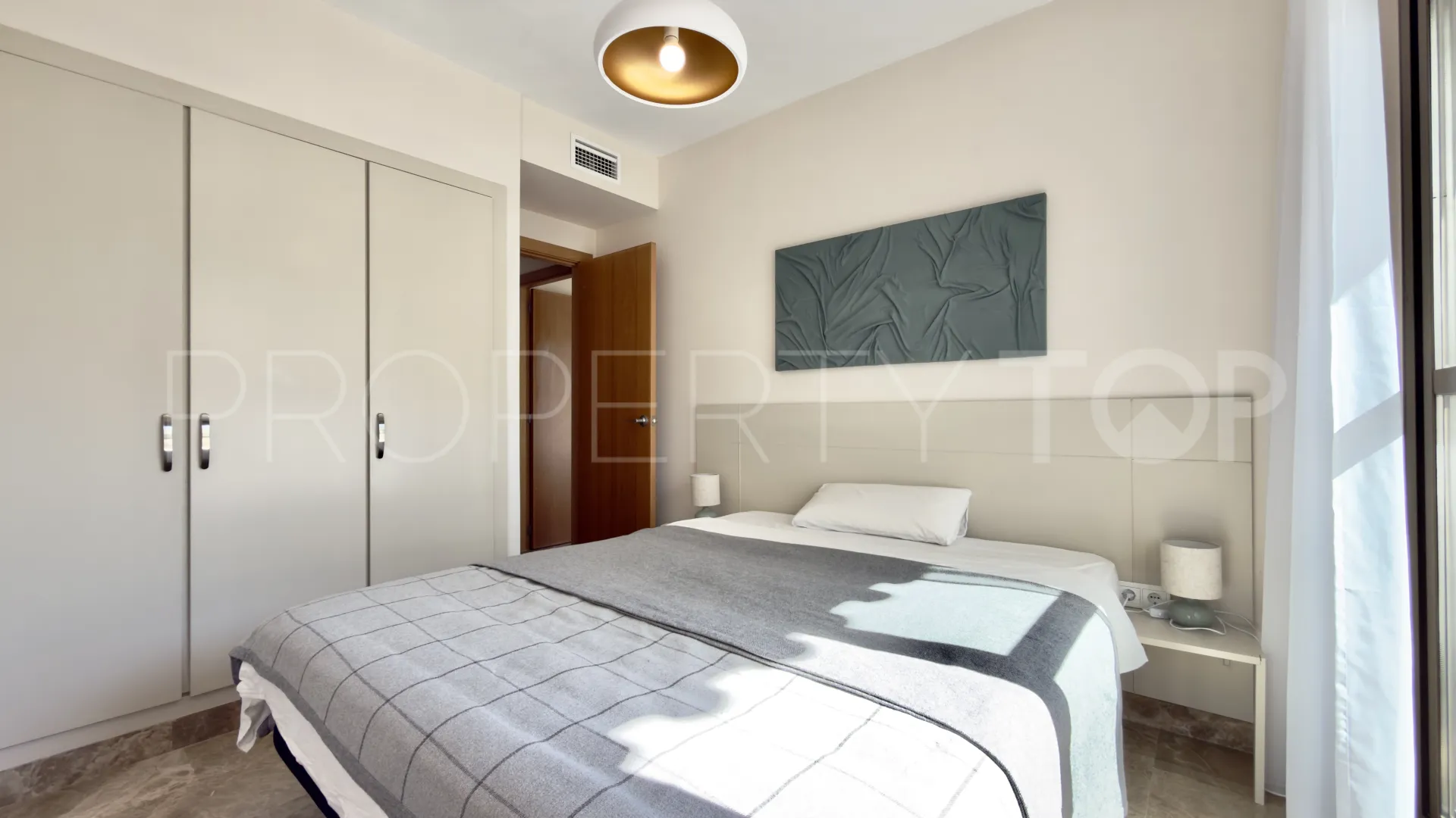 Apartment for sale in Selwo with 2 bedrooms