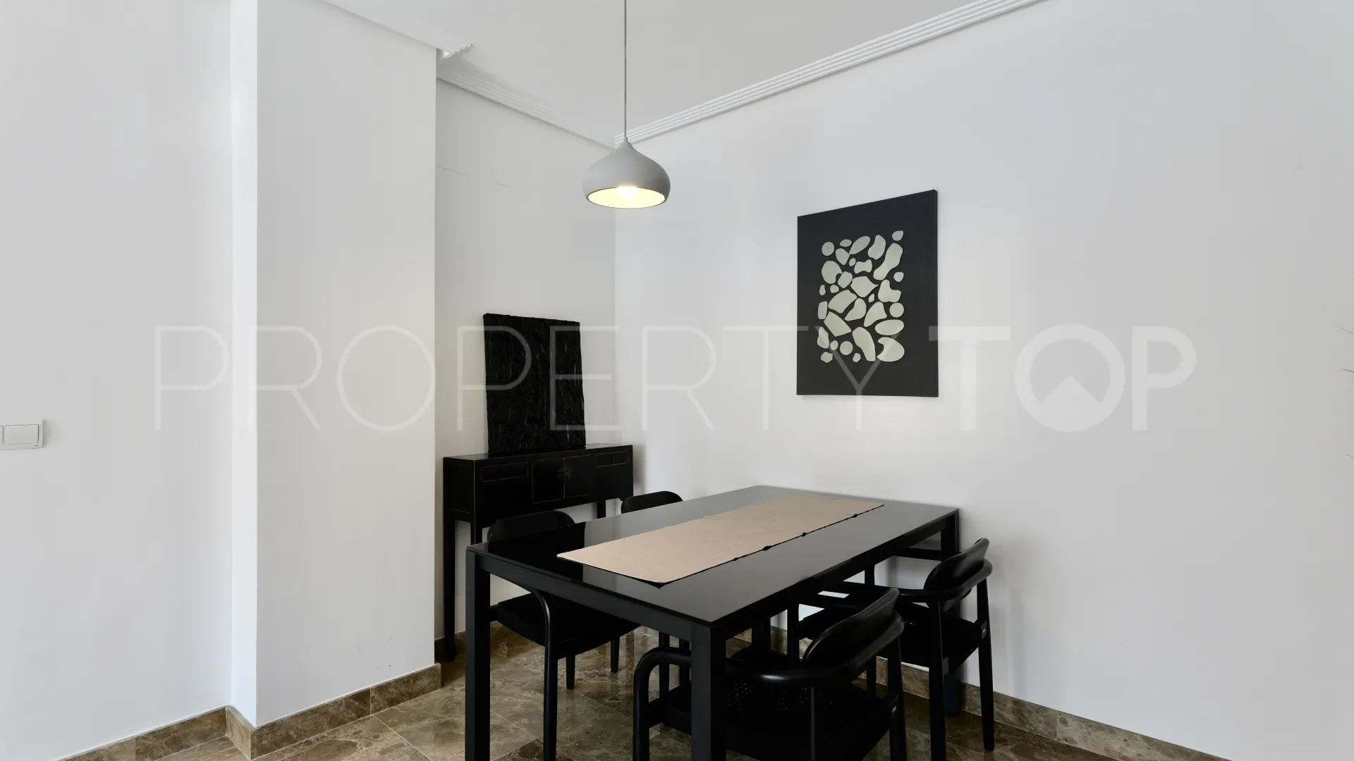 Apartment for sale in Selwo with 2 bedrooms