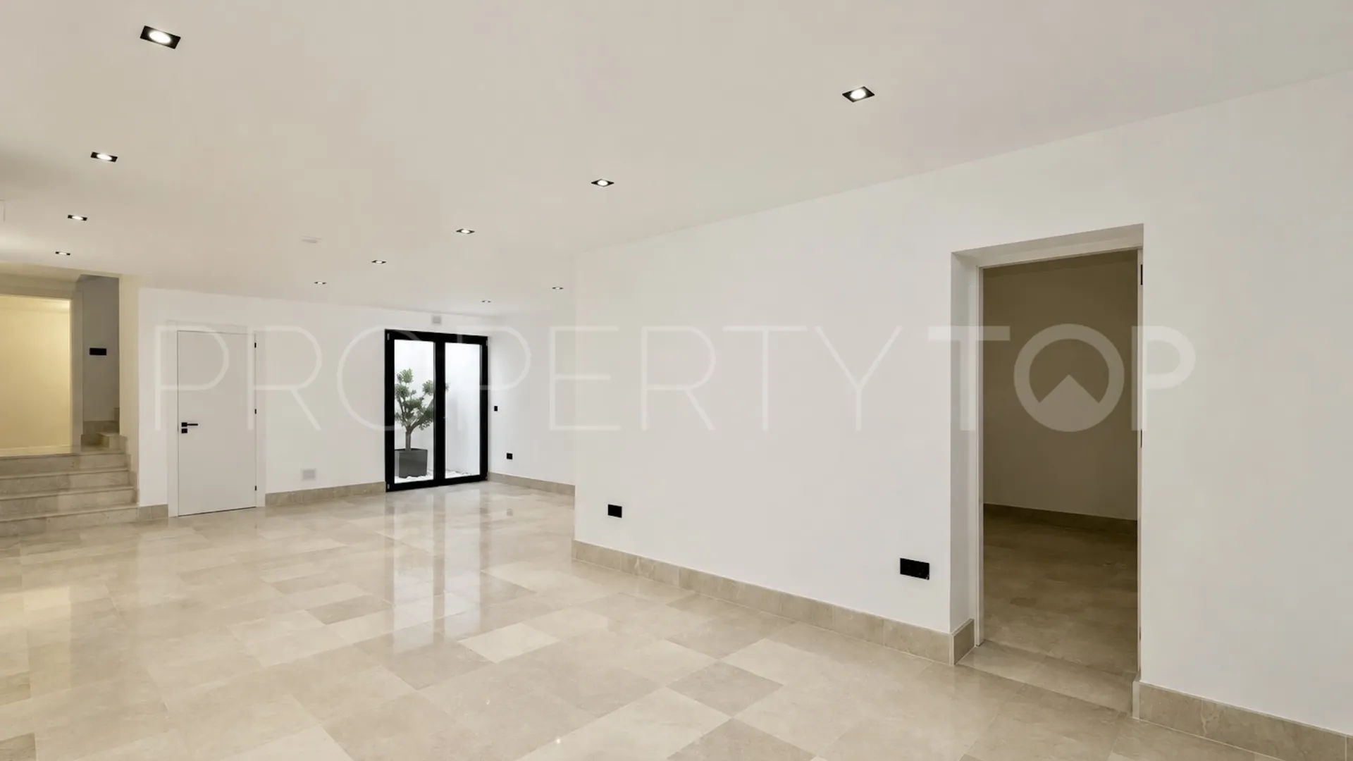 Altos del Rodeo, villa en venta de 6 dormitorios