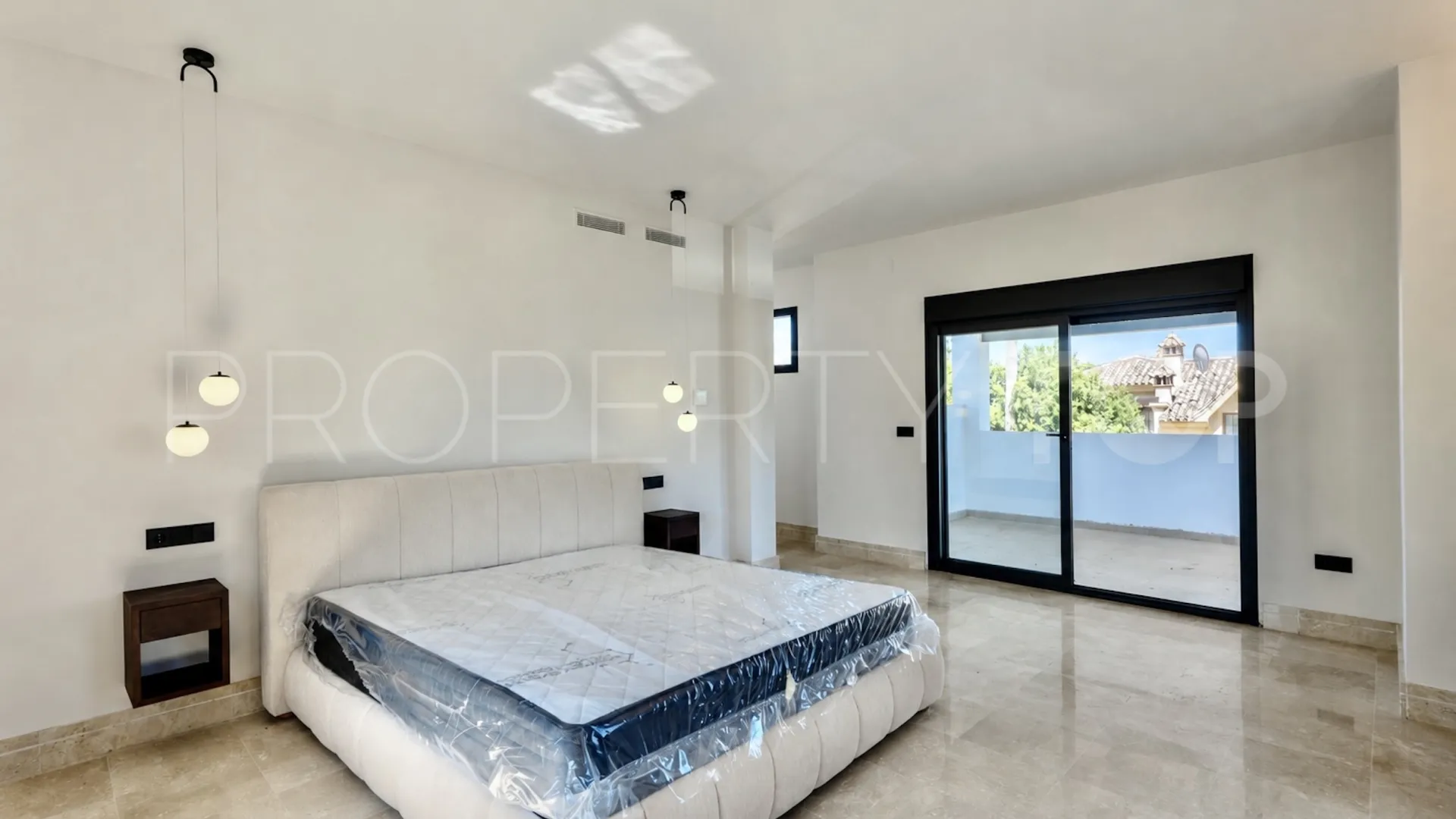Altos del Rodeo, villa en venta de 6 dormitorios