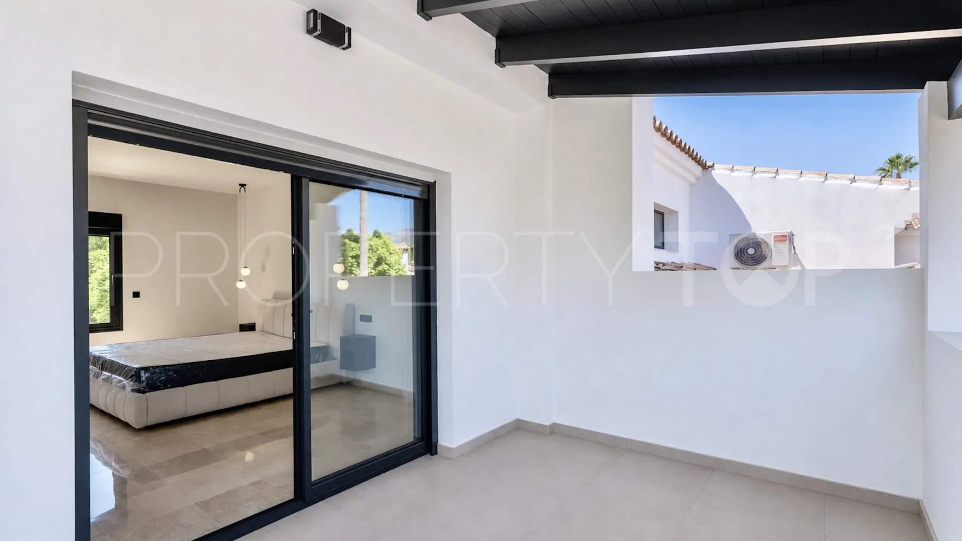 Altos del Rodeo, villa en venta de 6 dormitorios