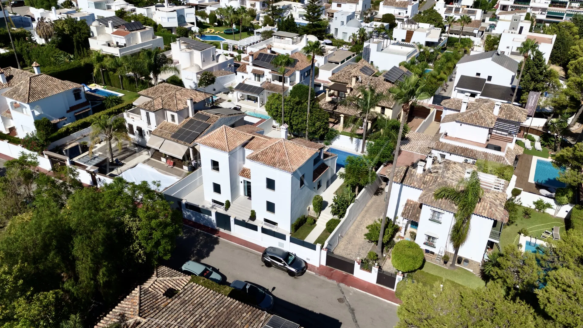 Altos del Rodeo, villa en venta de 6 dormitorios