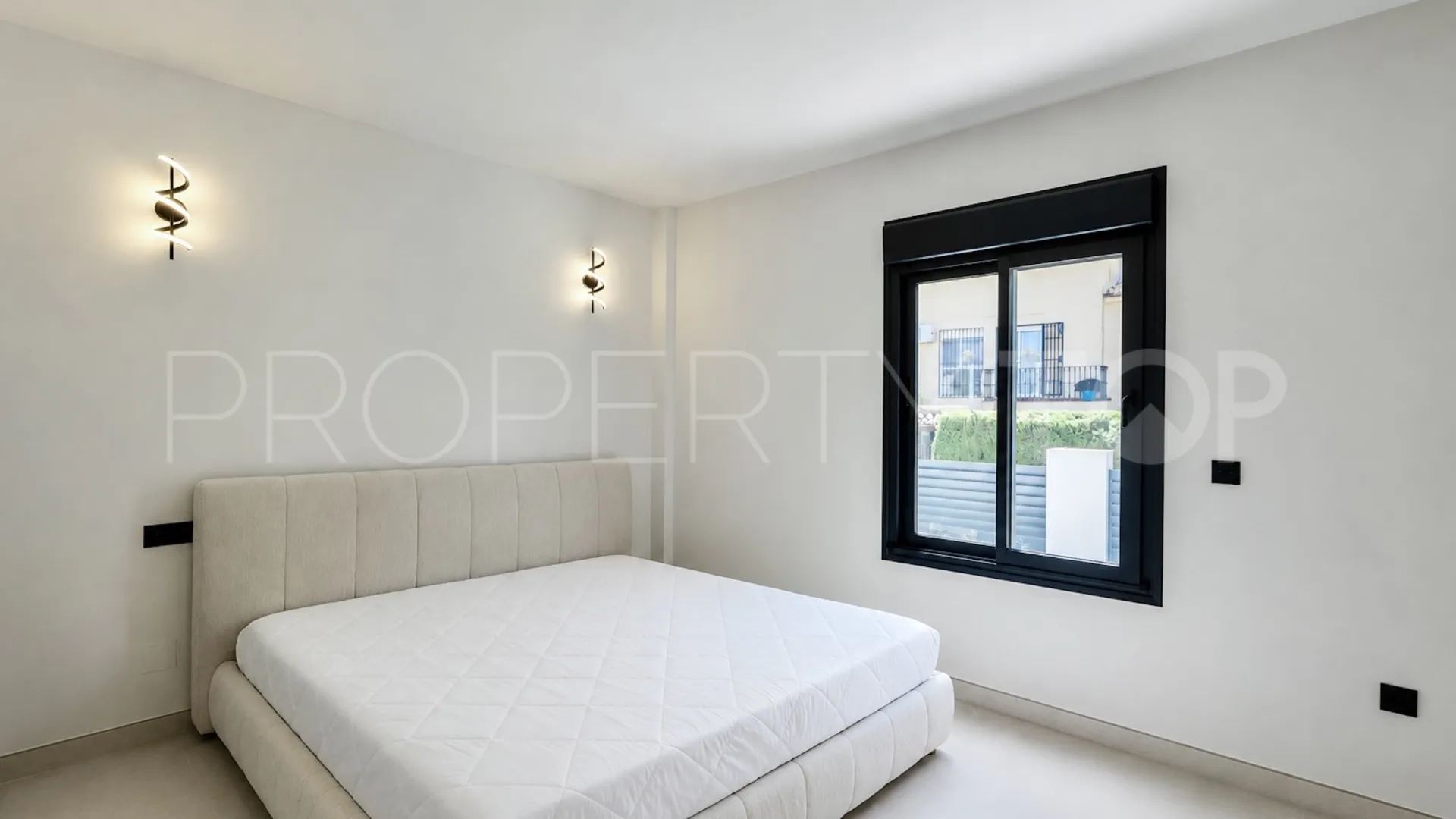 Altos del Rodeo, villa en venta de 6 dormitorios