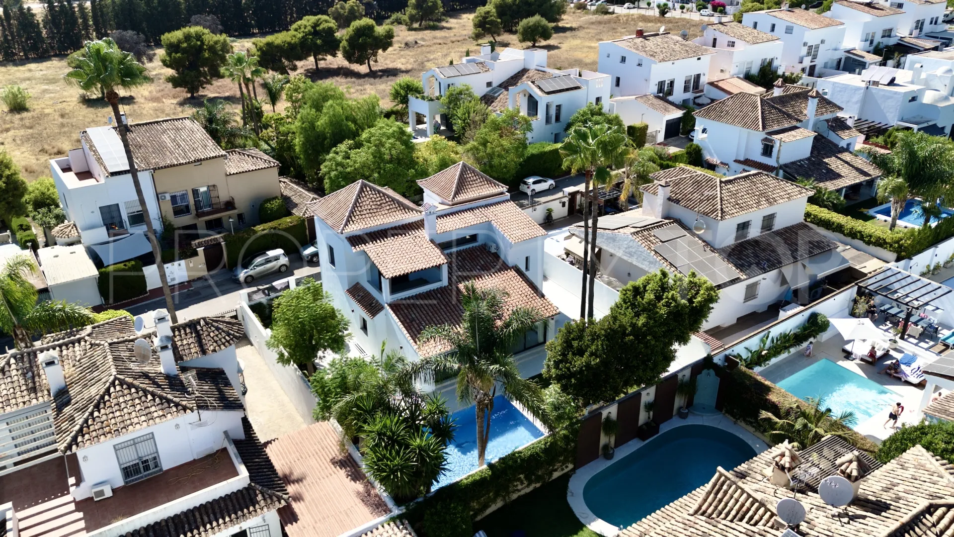 Altos del Rodeo, villa en venta de 6 dormitorios