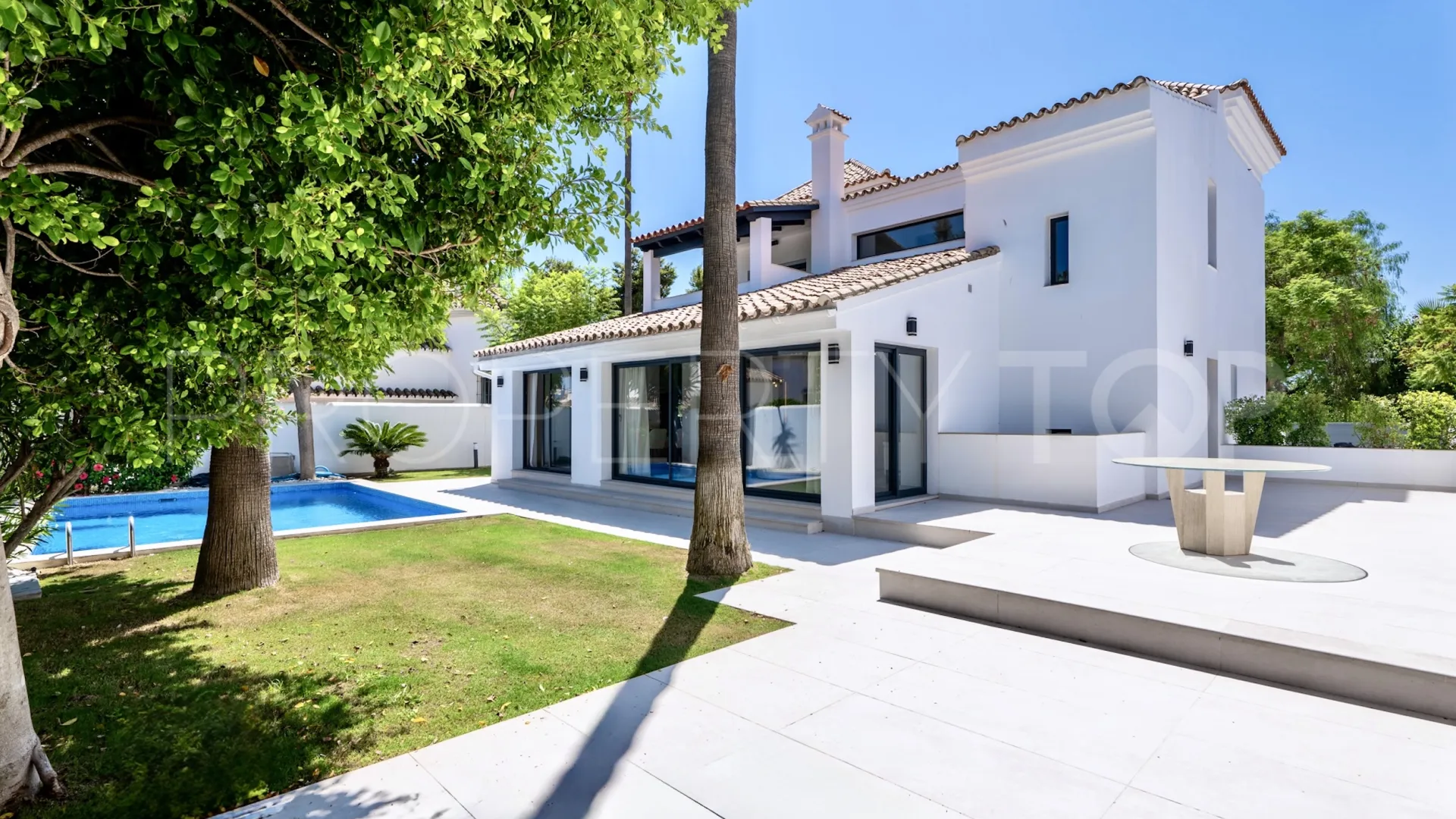 Altos del Rodeo, villa en venta de 6 dormitorios
