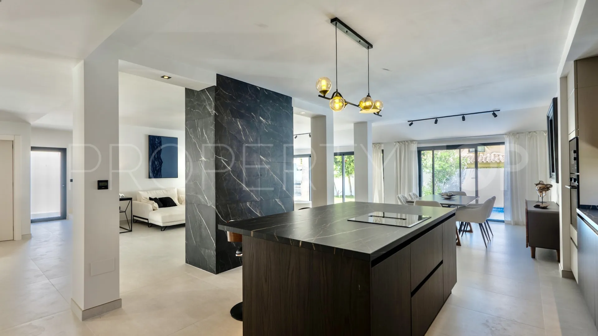 Altos del Rodeo, villa en venta de 6 dormitorios
