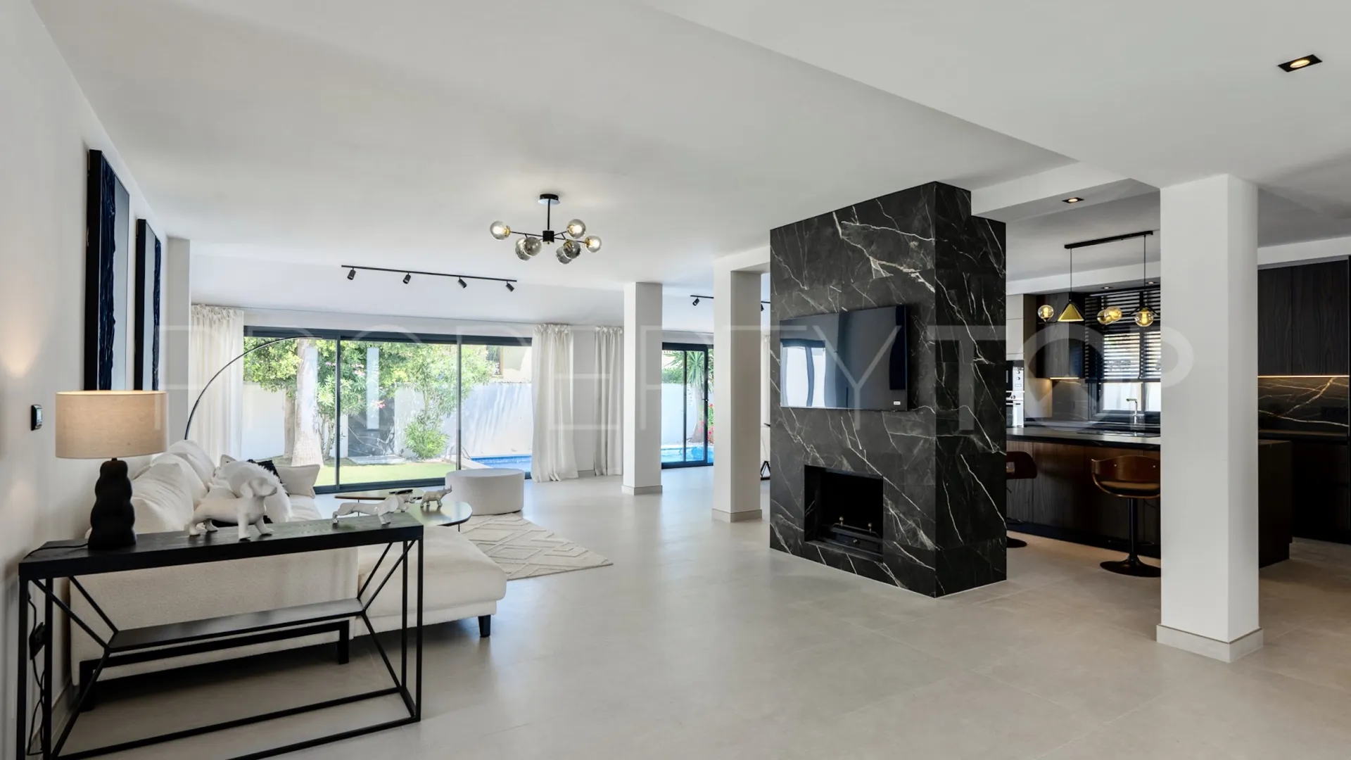 Altos del Rodeo, villa en venta de 6 dormitorios