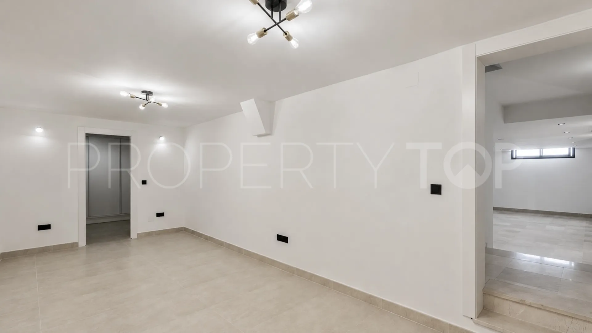 Altos del Rodeo, villa en venta de 6 dormitorios