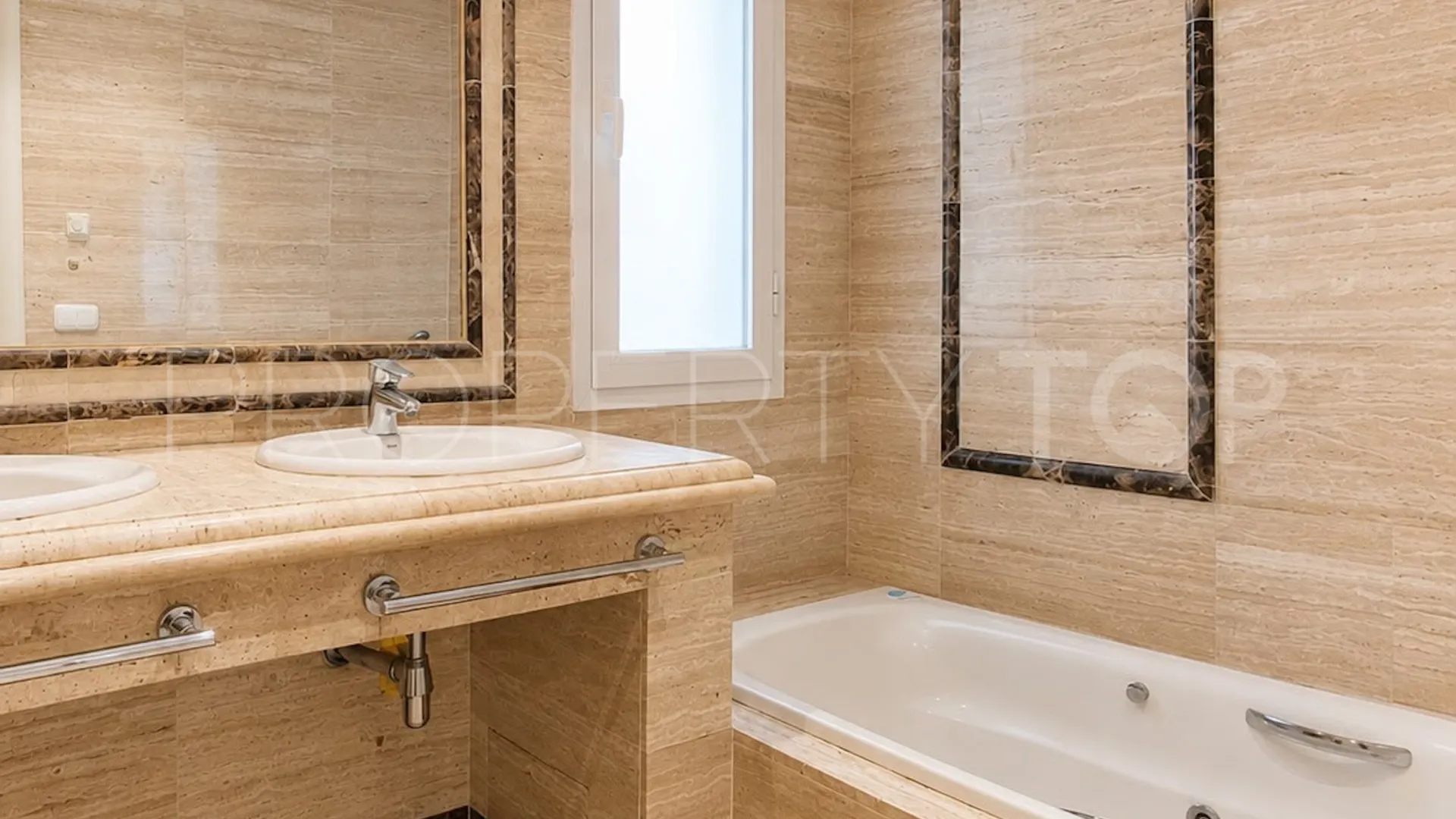For sale Montebello Hills apartment