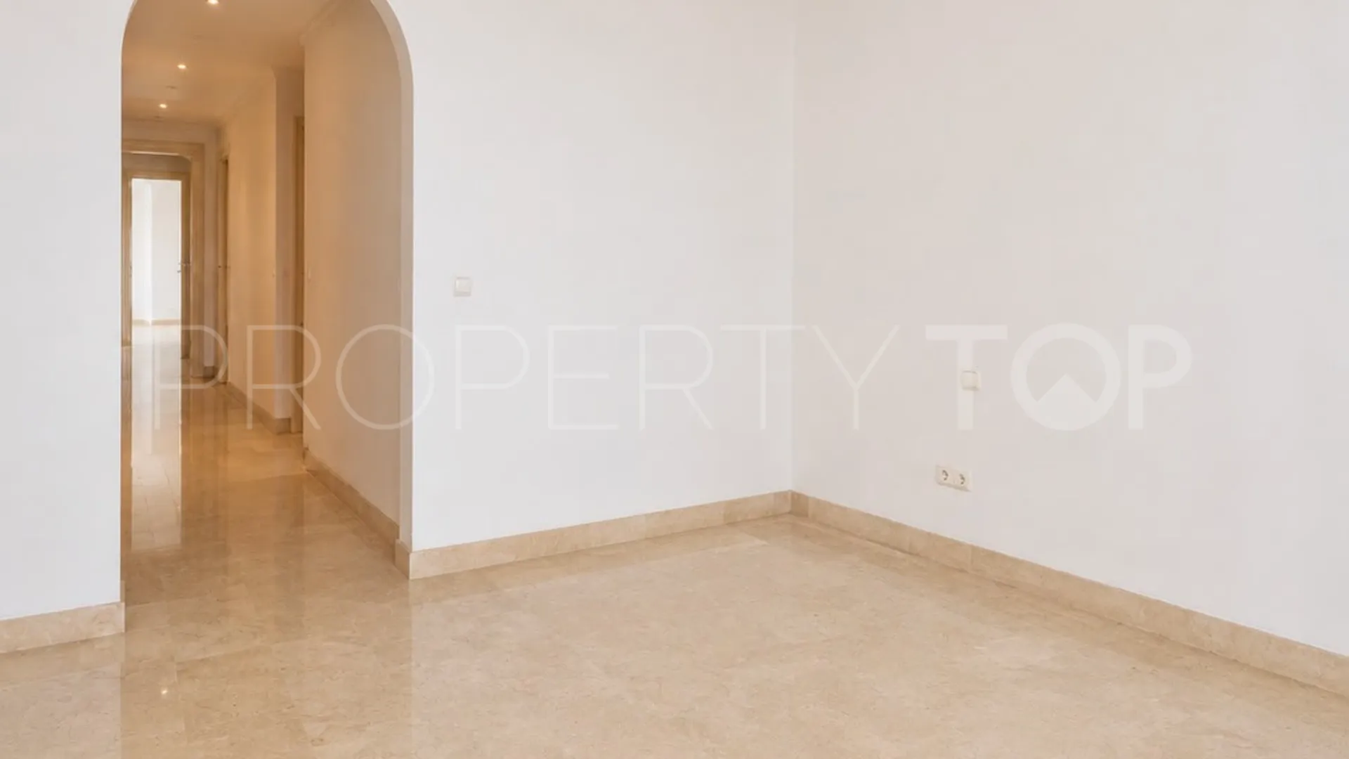 For sale Montebello Hills apartment