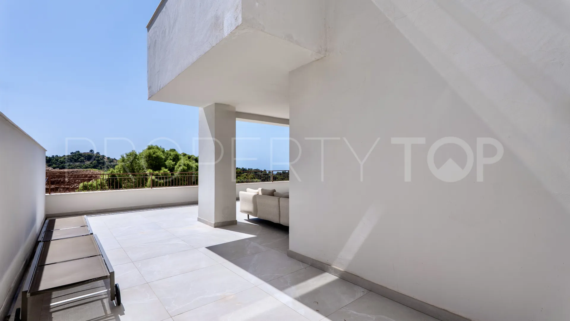 Apartamento planta baja en venta en Almazara Hills