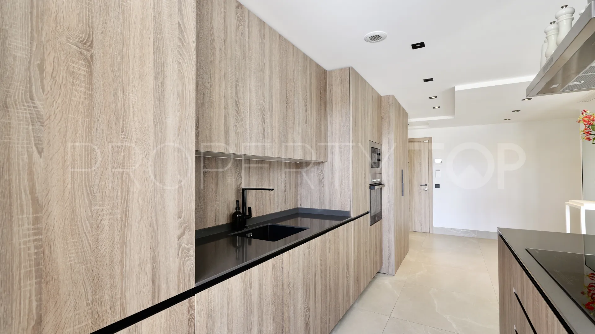 Apartamento planta baja en venta en Almazara Hills