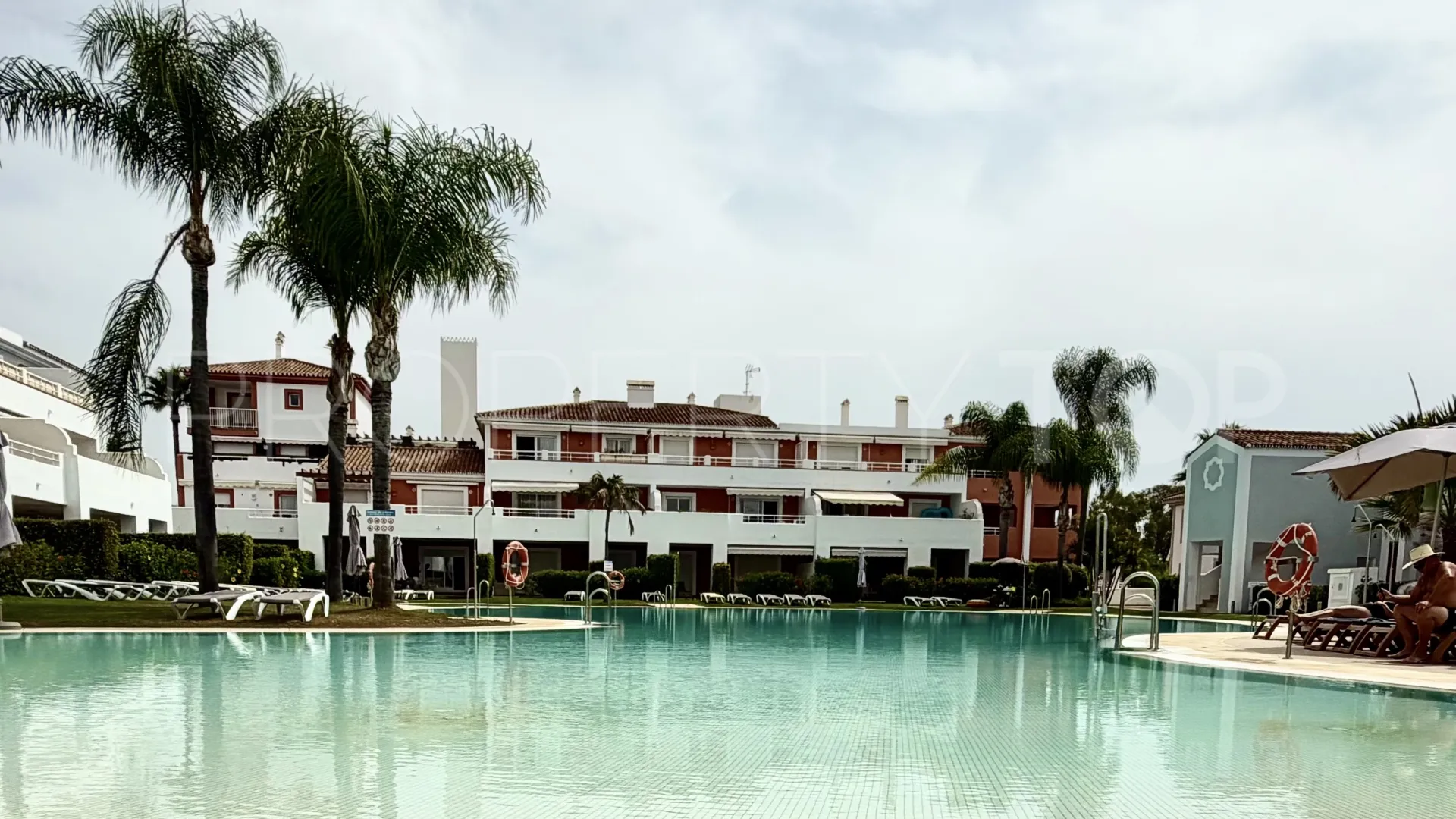 Ground floor apartment in Cortijo del Mar for sale