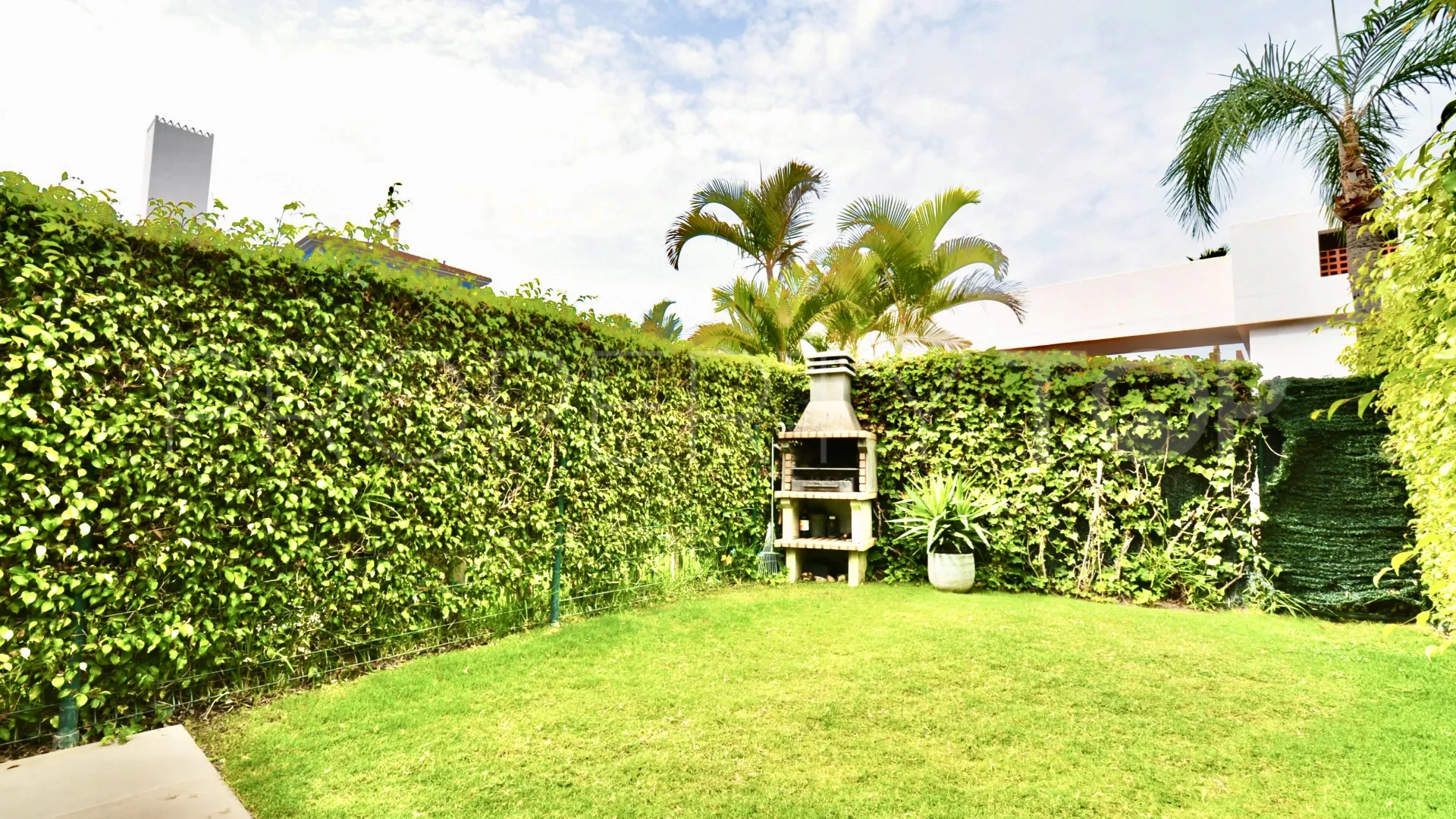 Ground floor apartment in Cortijo del Mar for sale