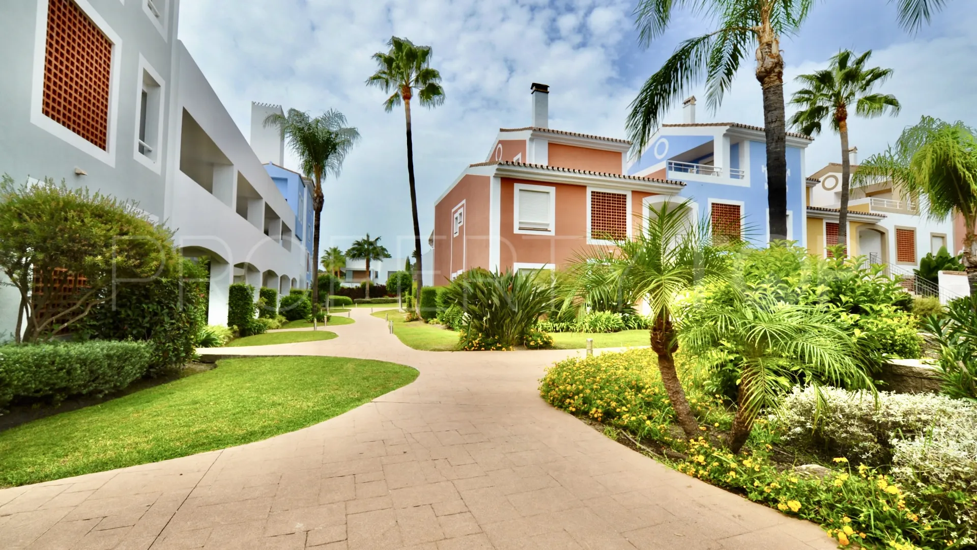 Ground floor apartment in Cortijo del Mar for sale