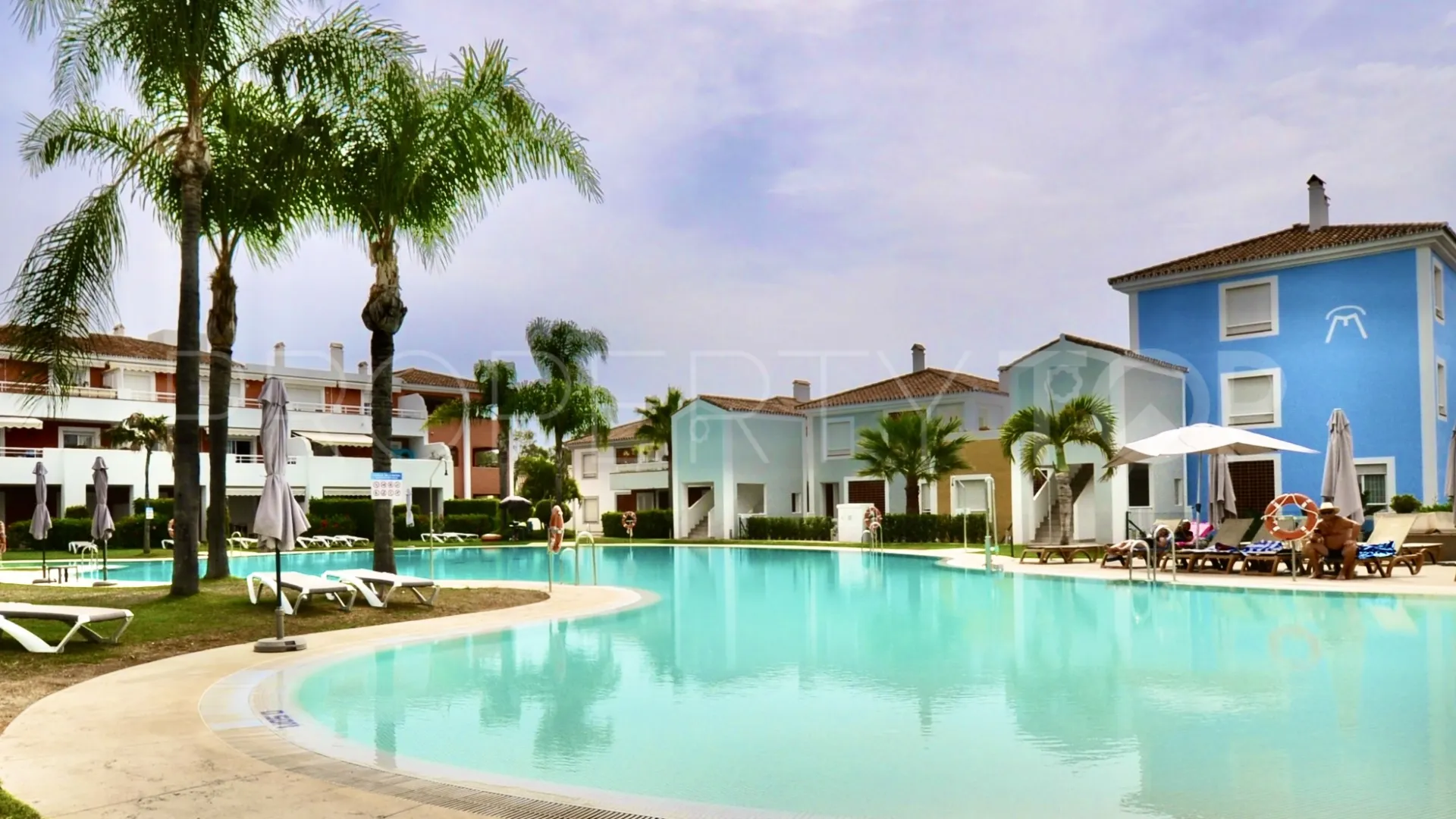 Ground floor apartment in Cortijo del Mar for sale