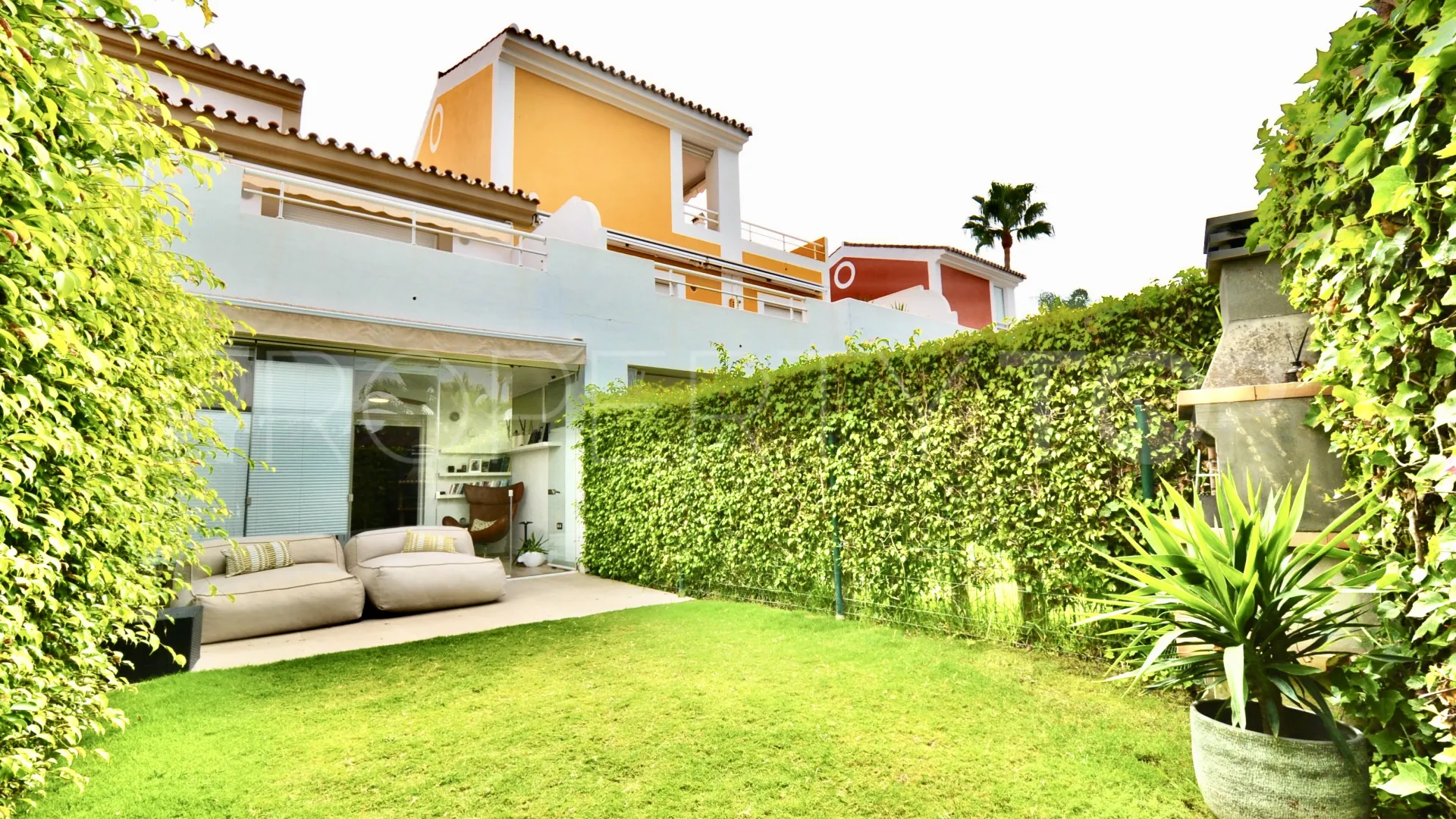 Ground floor apartment in Cortijo del Mar for sale