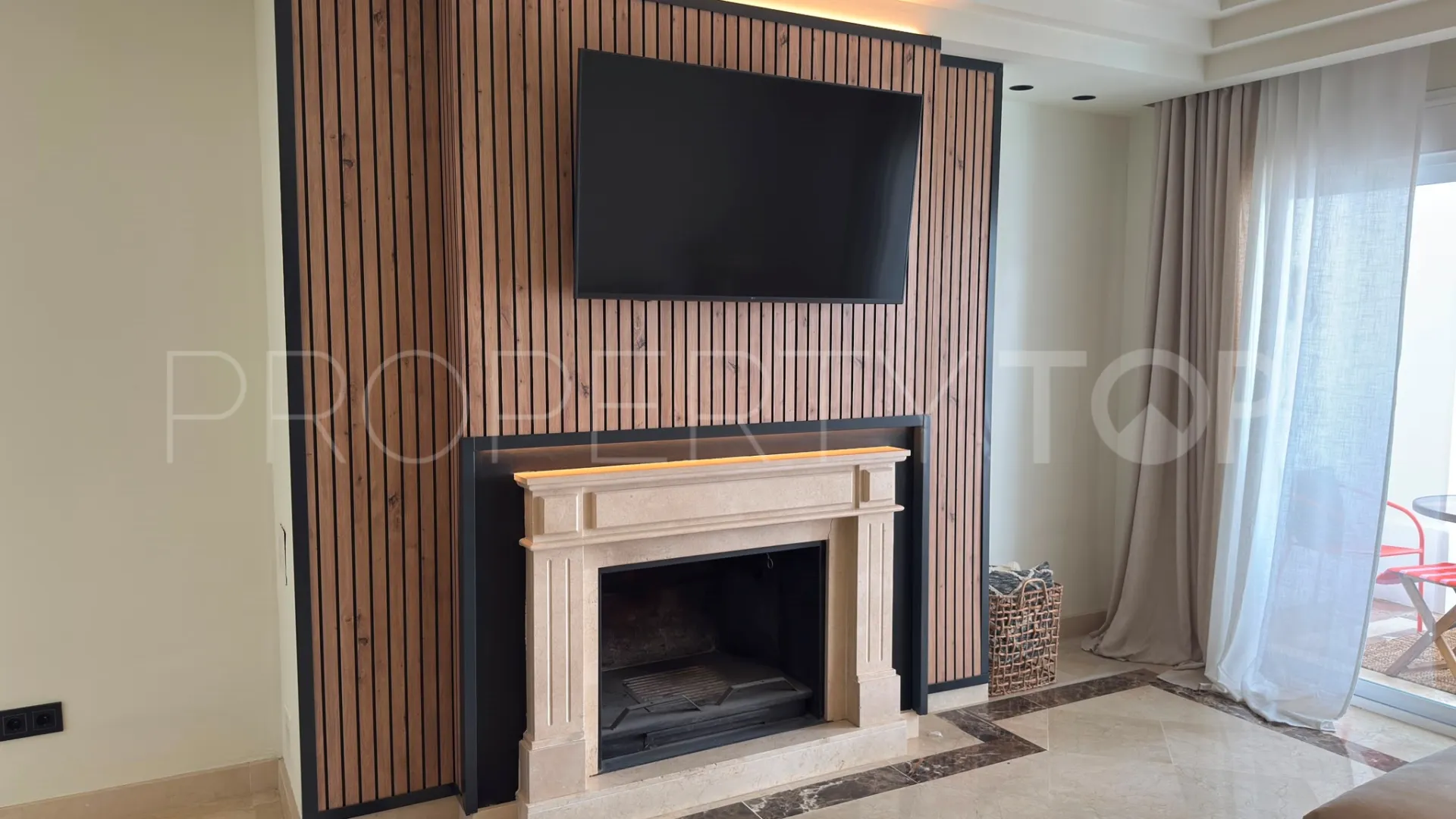 For sale Sierra Blanca 3 bedrooms apartment