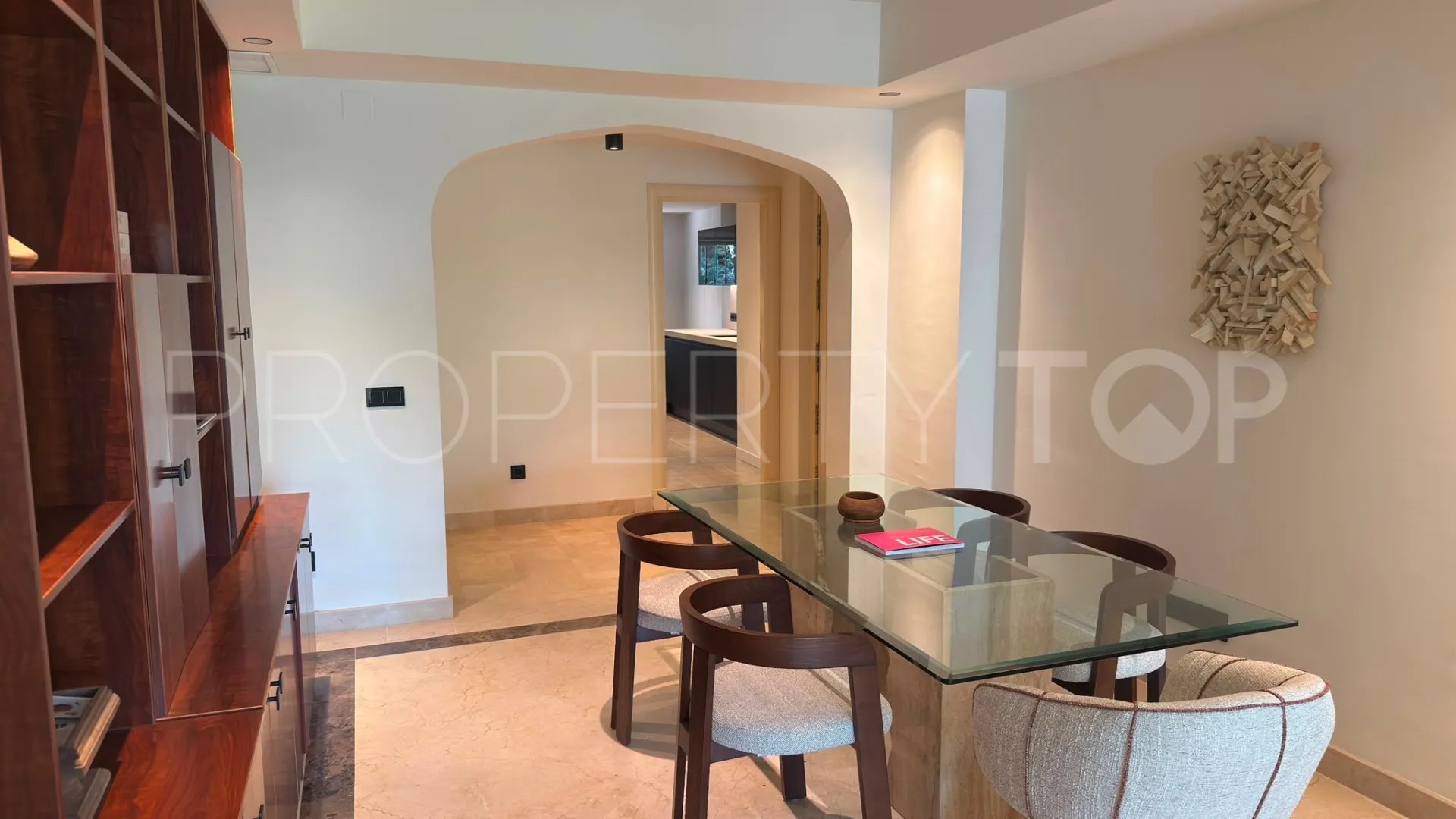 For sale Sierra Blanca 3 bedrooms apartment