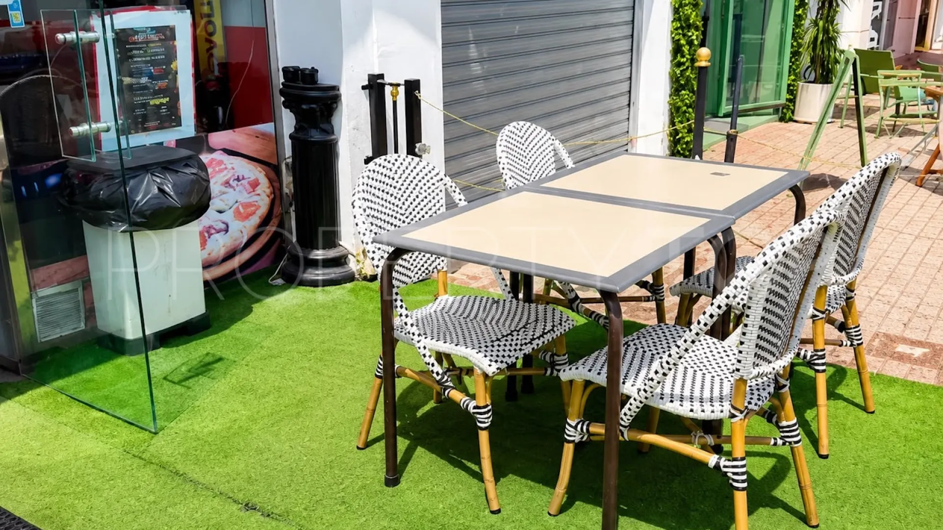Nueva Andalucia restaurant for sale