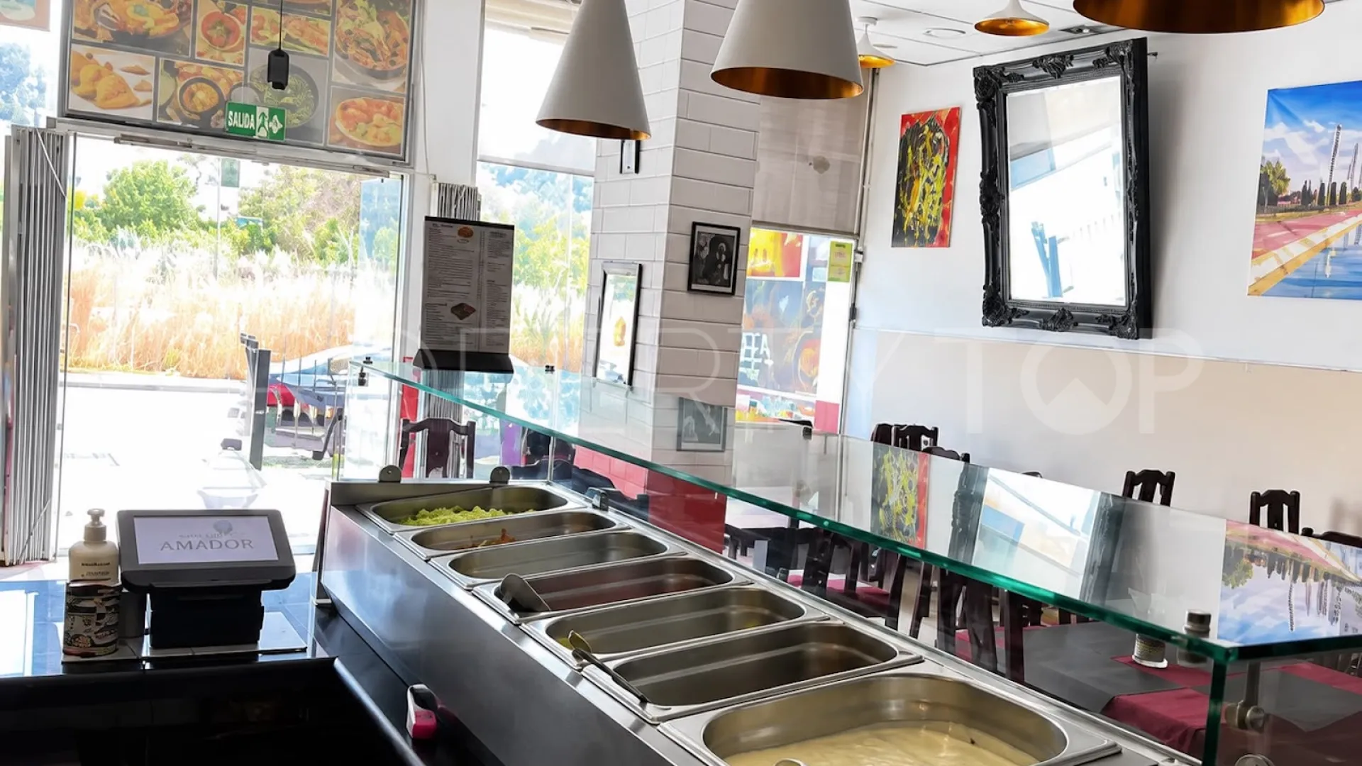Nueva Andalucia restaurant for sale