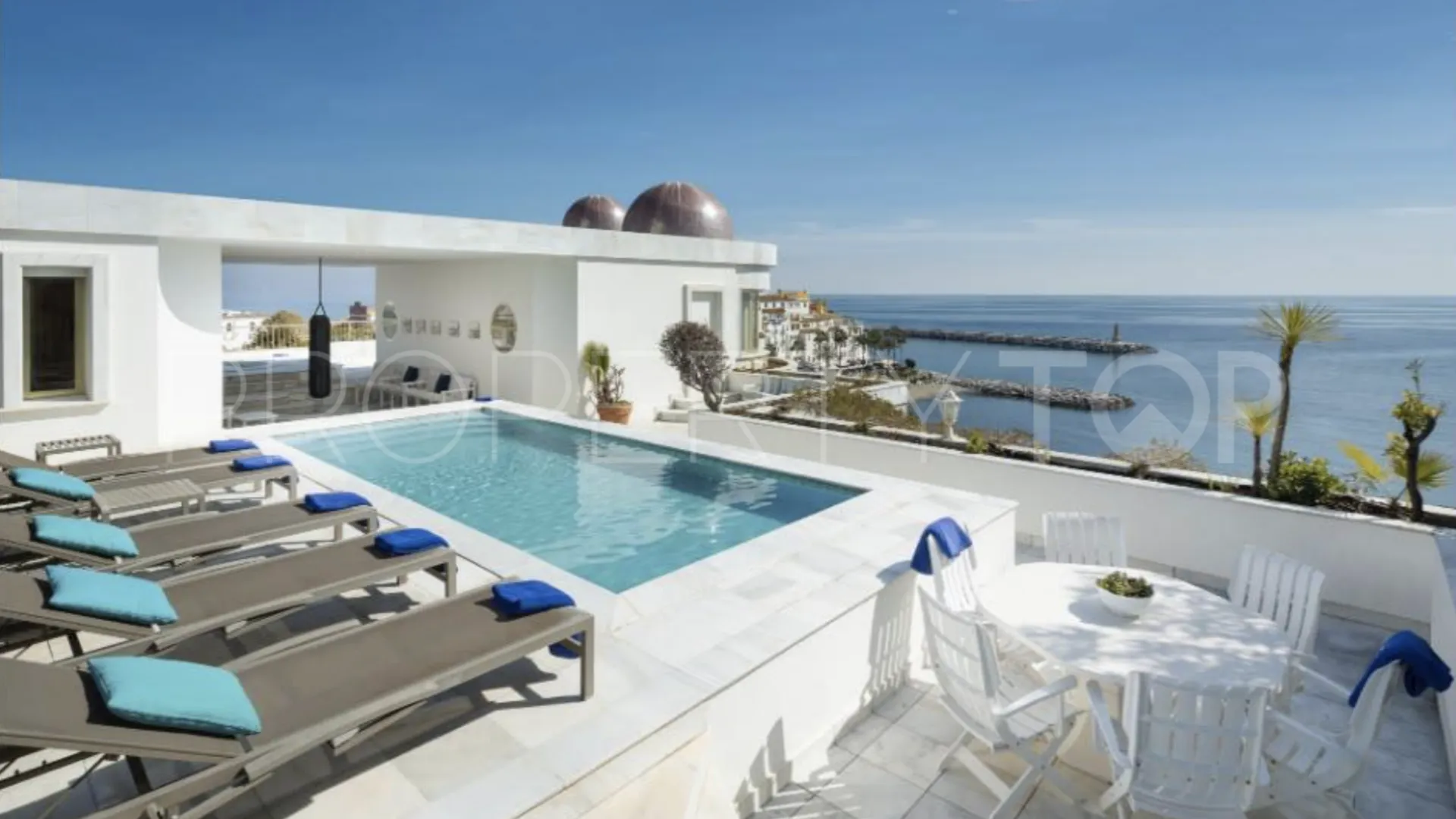 For sale 6 bedrooms duplex penthouse in Marbella - Puerto Banus