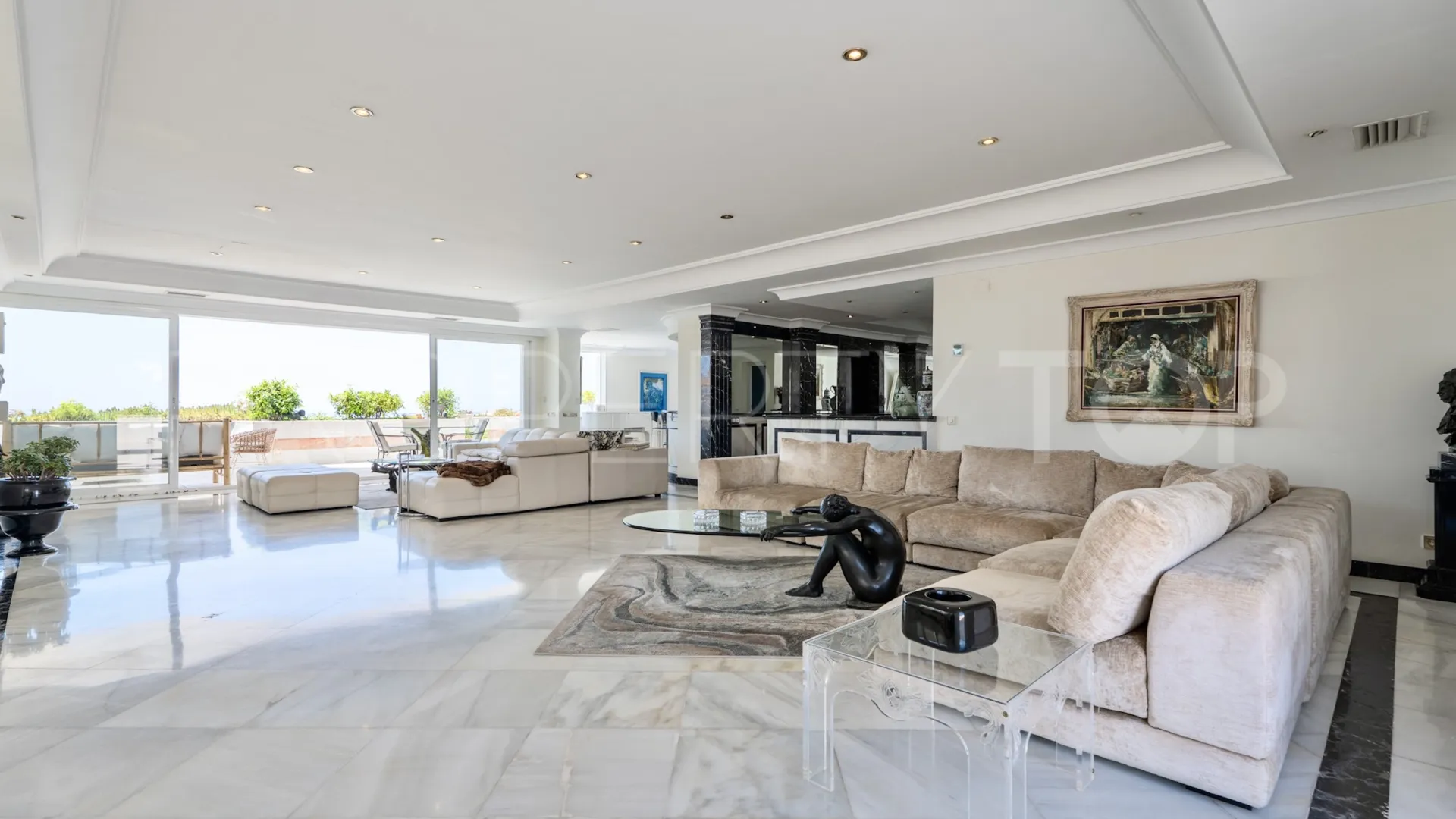 For sale 6 bedrooms duplex penthouse in Marbella - Puerto Banus