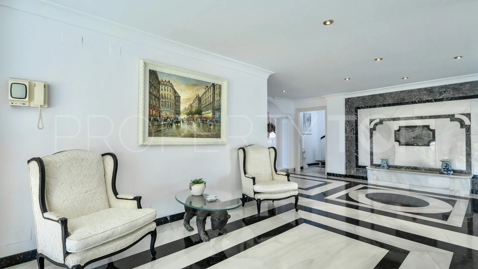 For sale 6 bedrooms duplex penthouse in Marbella - Puerto Banus