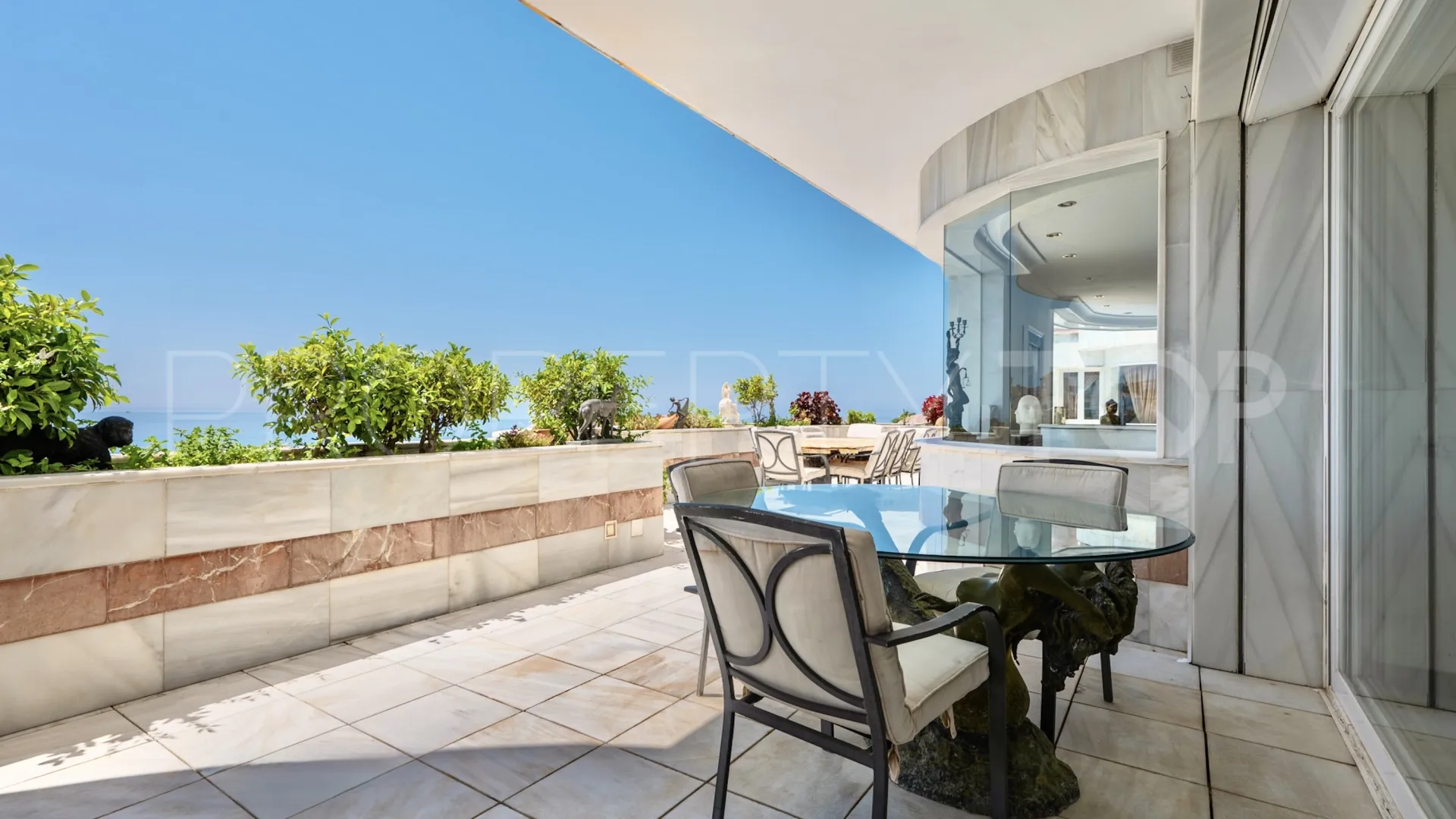 For sale 6 bedrooms duplex penthouse in Marbella - Puerto Banus