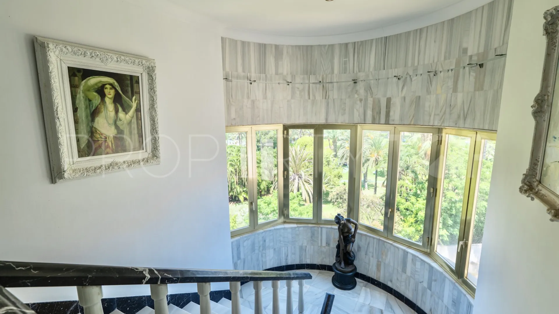 For sale 6 bedrooms duplex penthouse in Marbella - Puerto Banus