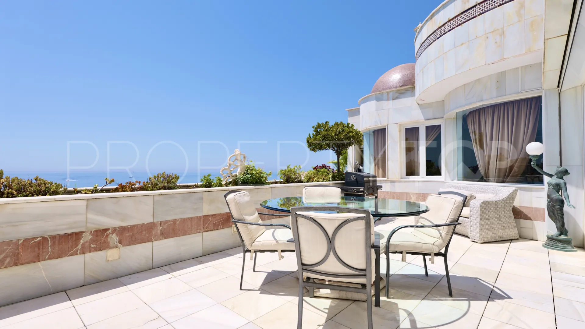 For sale 6 bedrooms duplex penthouse in Marbella - Puerto Banus