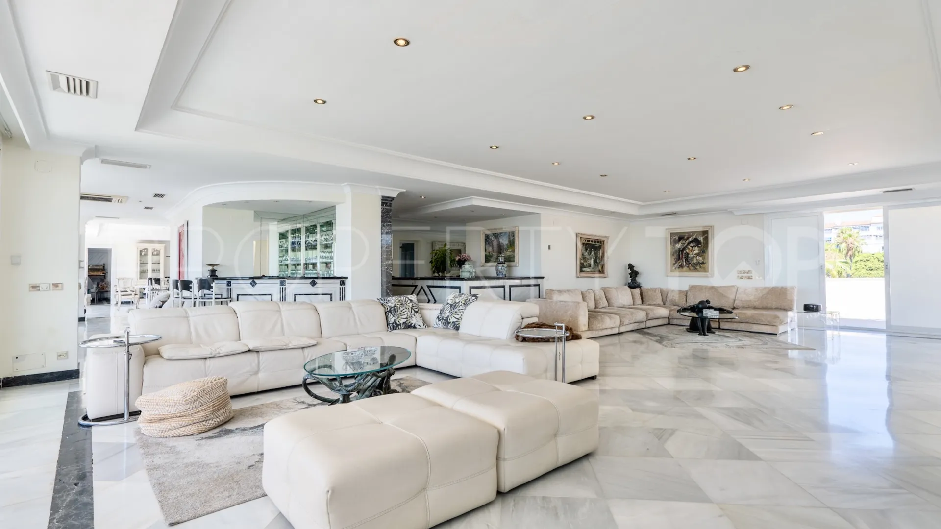 For sale 6 bedrooms duplex penthouse in Marbella - Puerto Banus