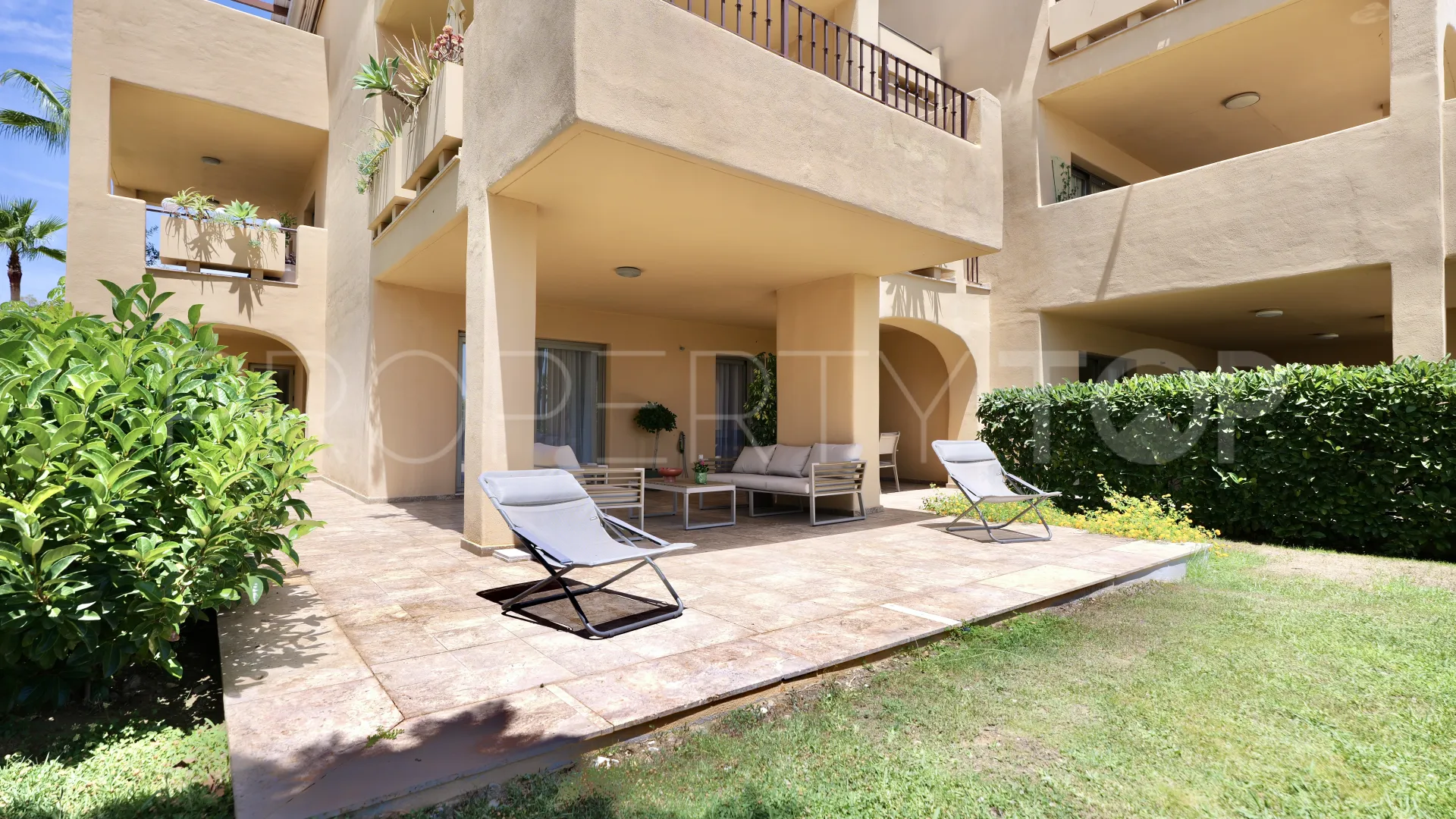 Se vende apartamento planta baja en Hacienda del Señorio de Cifuentes
