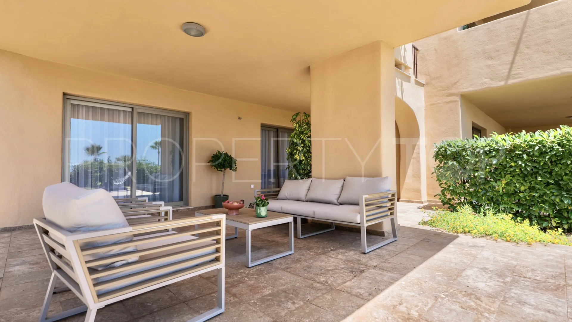 Se vende apartamento planta baja en Hacienda del Señorio de Cifuentes