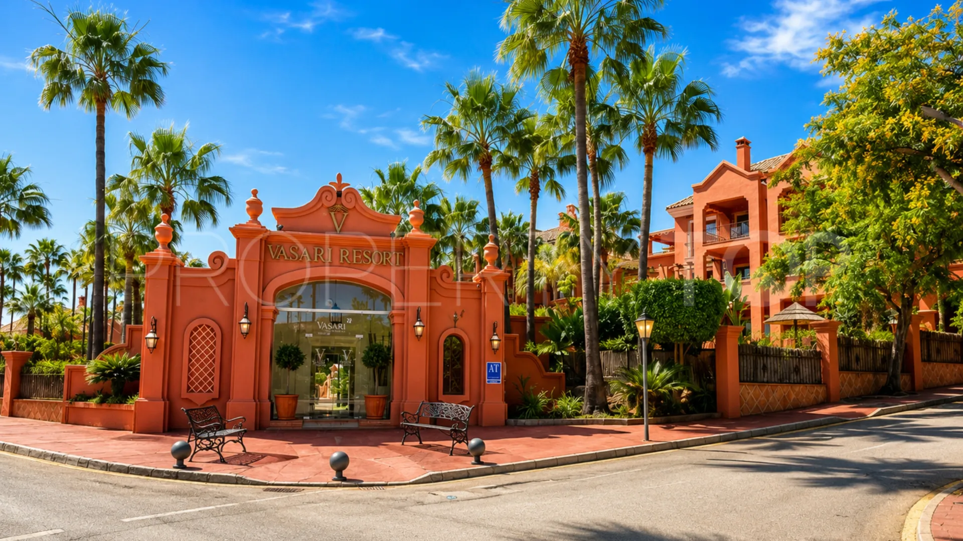 Apartamento planta baja en venta en La Alzambra con 2 dormitorios