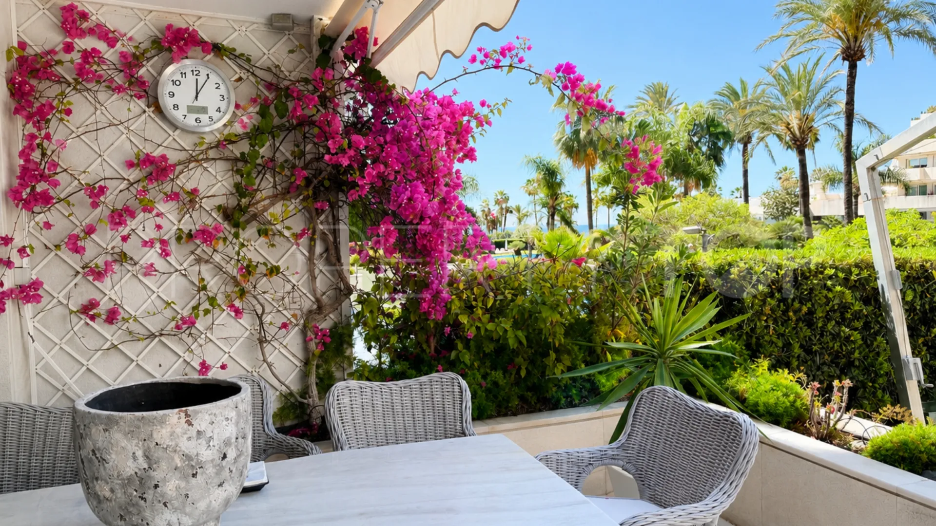 For sale Marbella - Puerto Banus 3 bedrooms ground floor apartment
