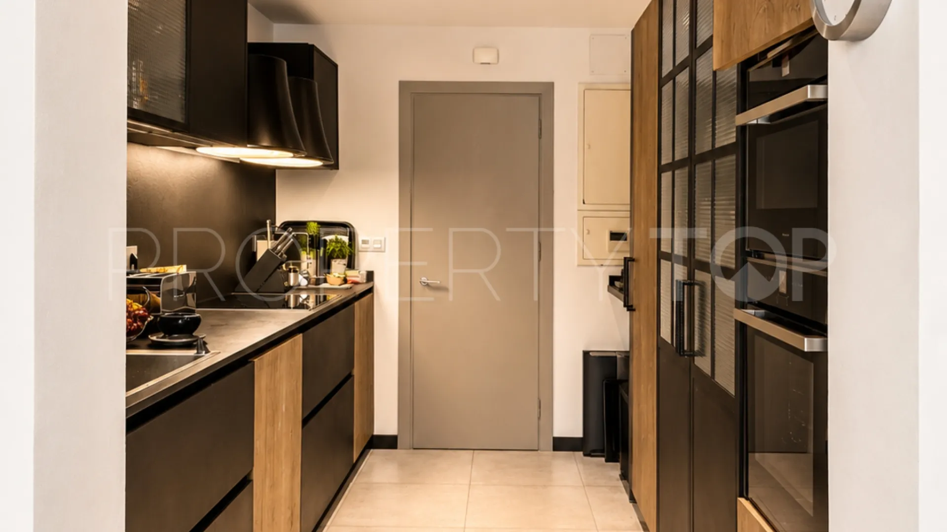 For sale Marbella - Puerto Banus 3 bedrooms ground floor apartment