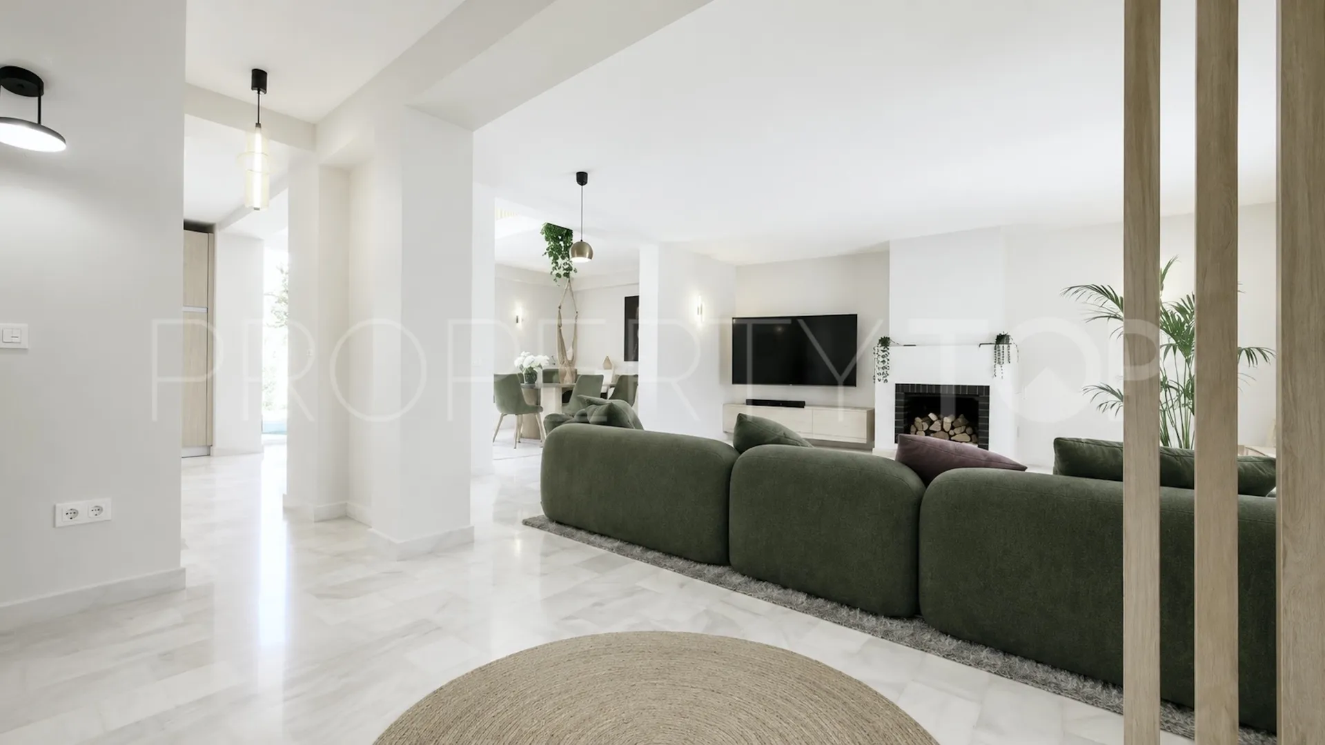 Town house for sale in Cancelada